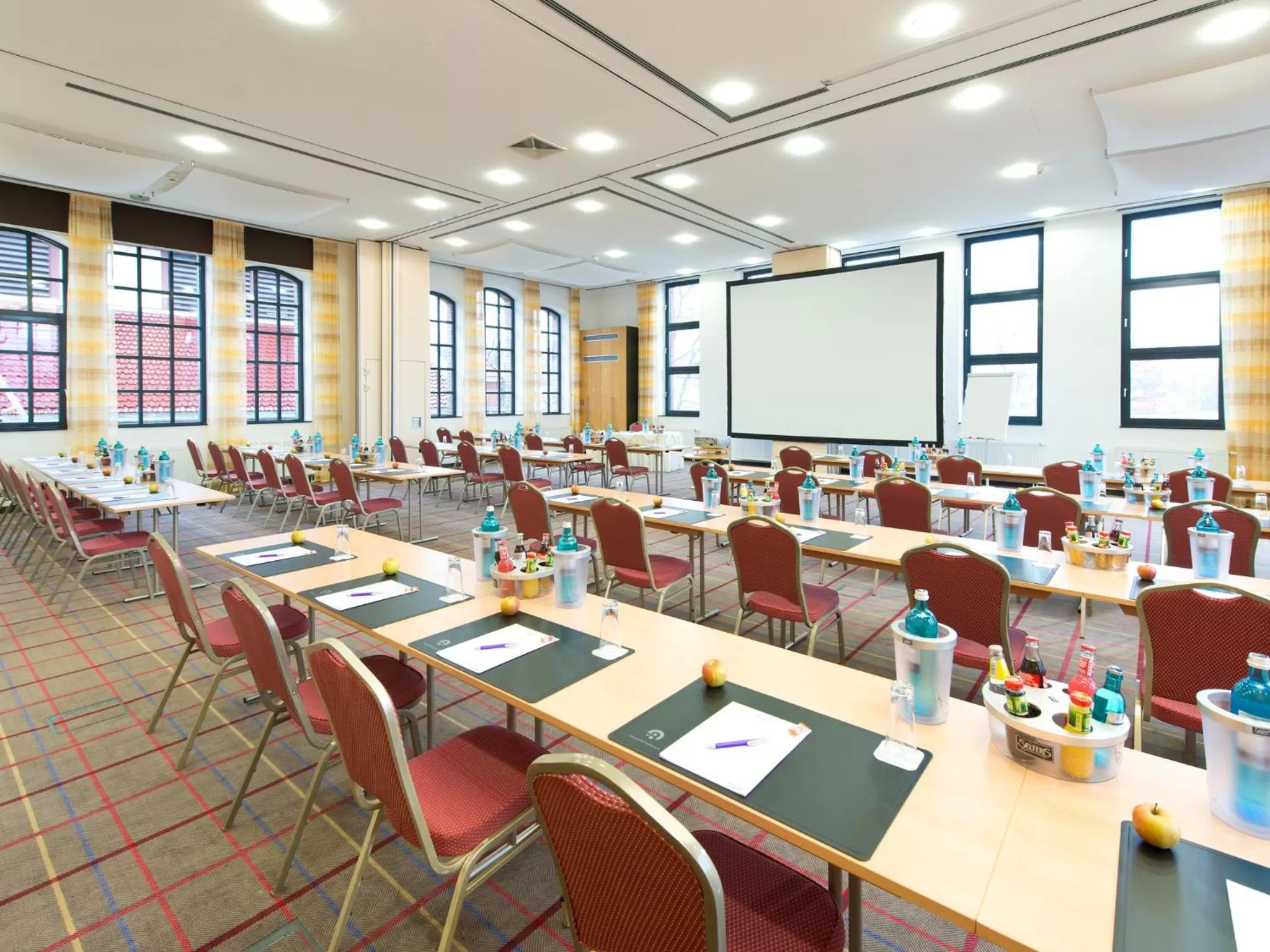 Business facilities in Offenbach Plaza Hotel