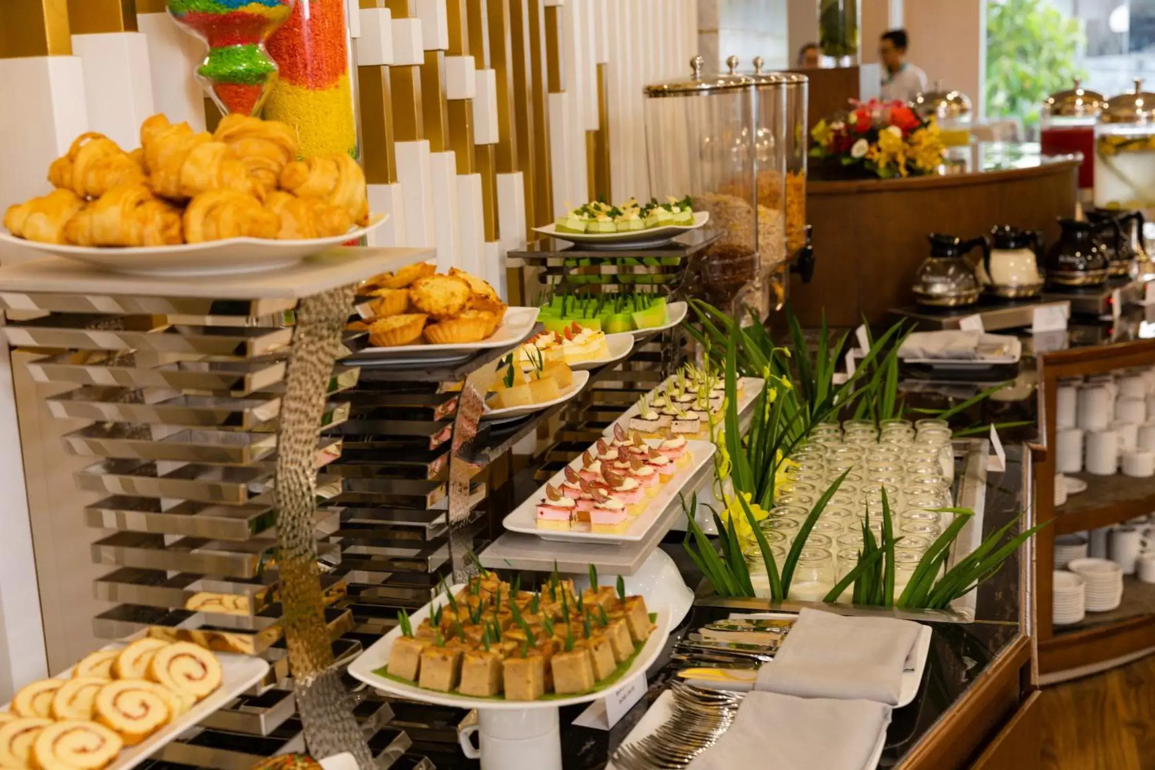 Breakfast, Food in Florida Nha Trang Hotel