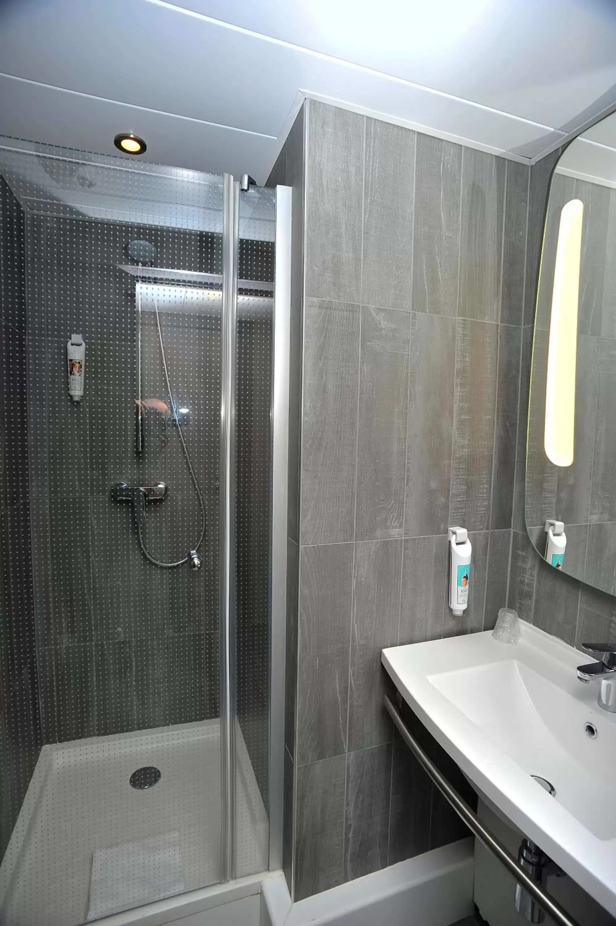Shower, Bathroom in ibis Lyon Centre