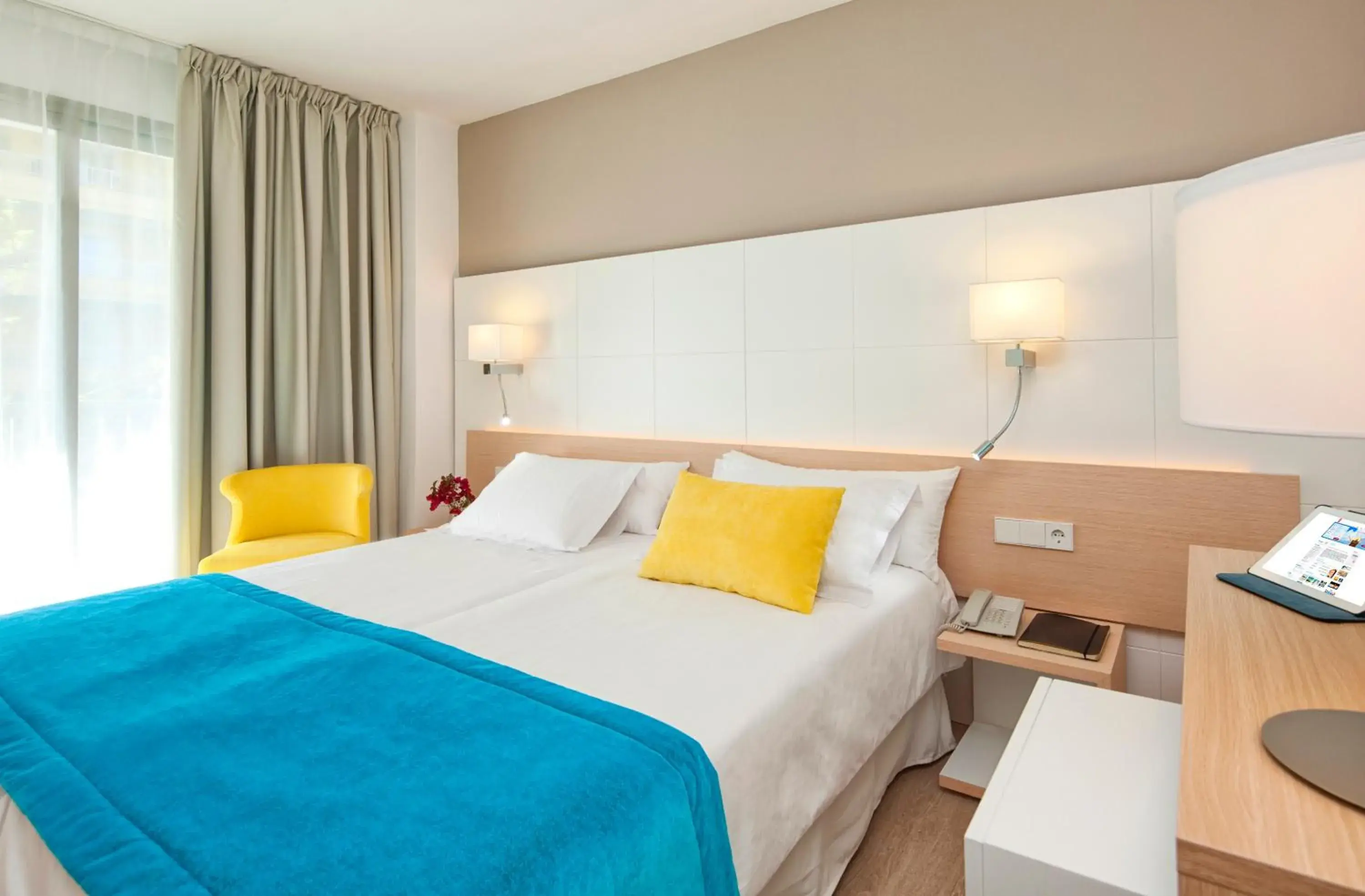 Bed in Hotel JS Palma Stay - Adults Only
