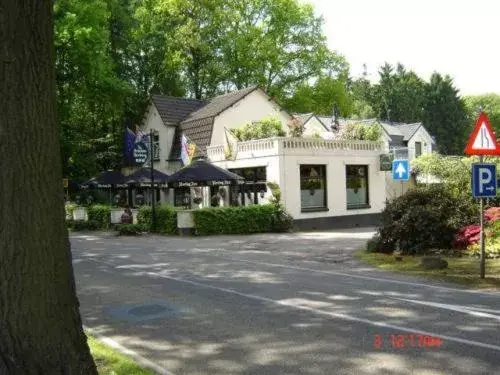 Facade/entrance, Property Building in De Arcense Herberg