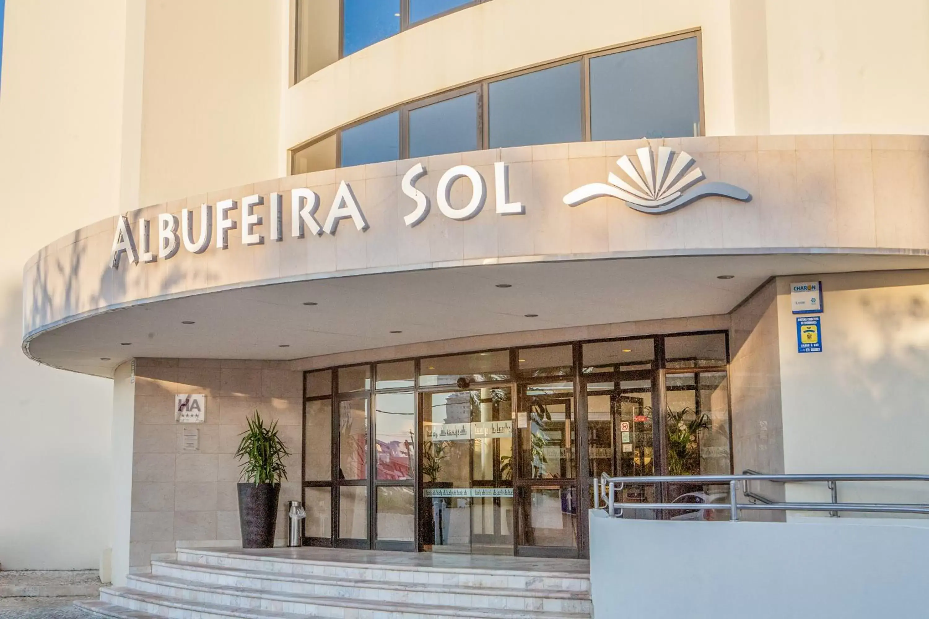 Facade/entrance in Albufeira Sol Hotel & Spa