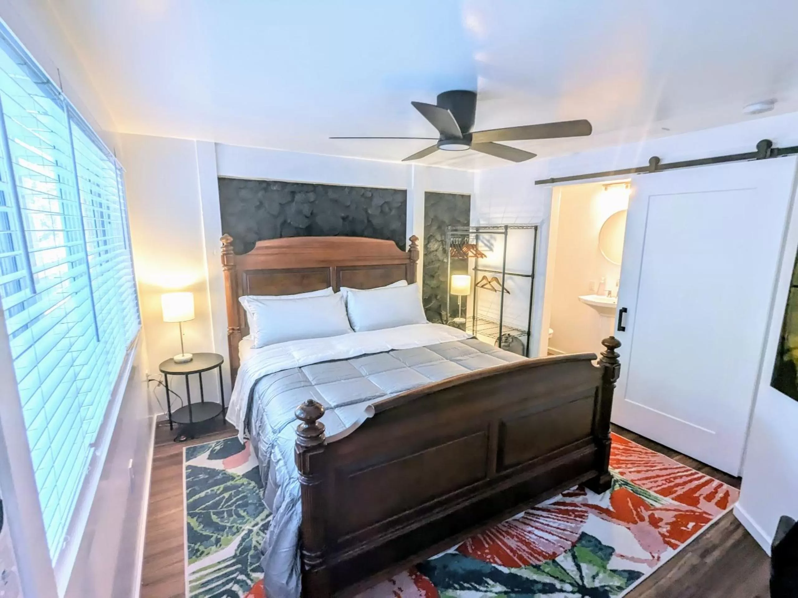 Bed in Kehena Mauka Nui Club LGBTQIA+ Clothing Optional