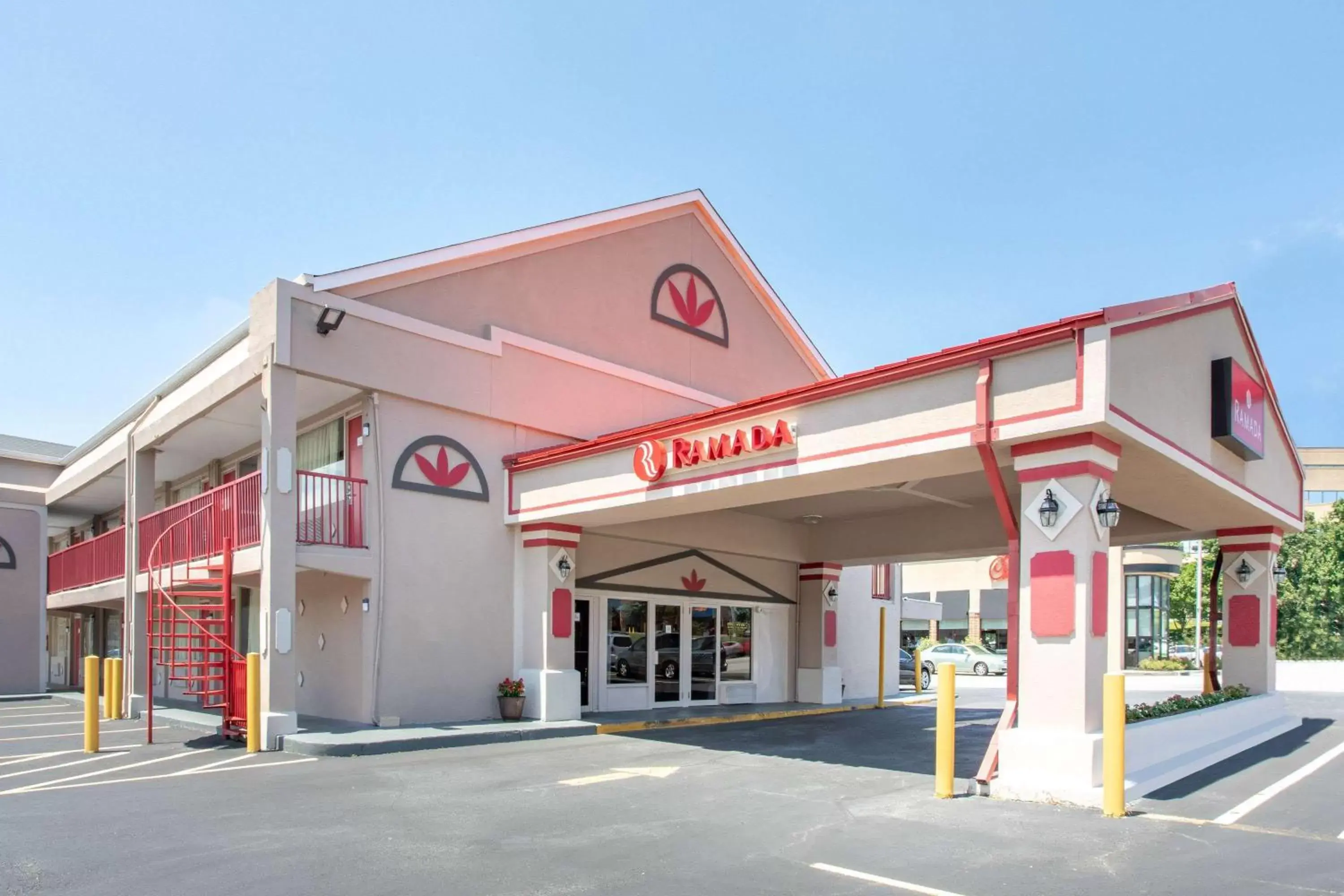 Property building in Ramada Limited Cockeysville Property building in Ramada Limited Cockeysville