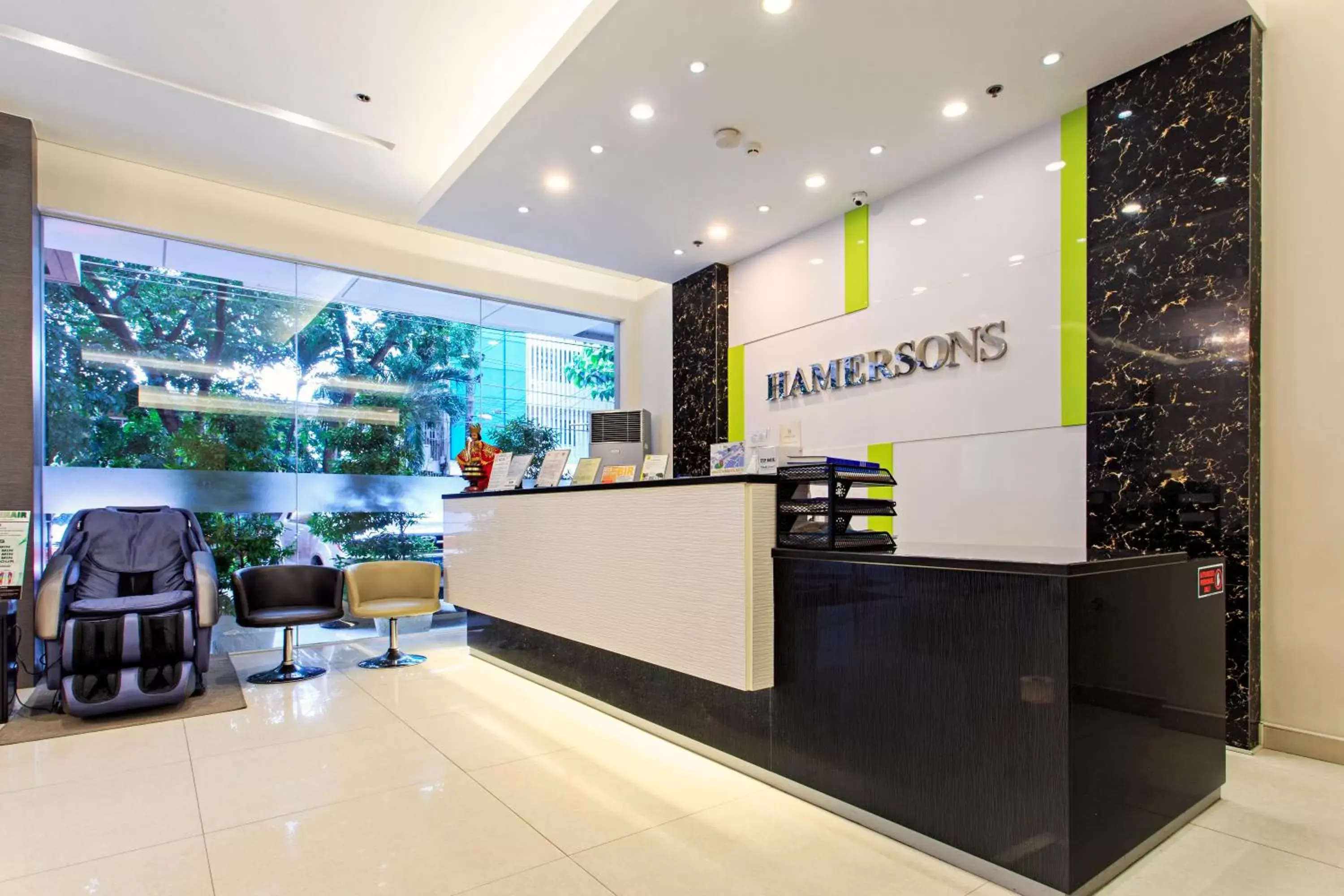 Property building, Lobby/Reception in Hamersons Hotel