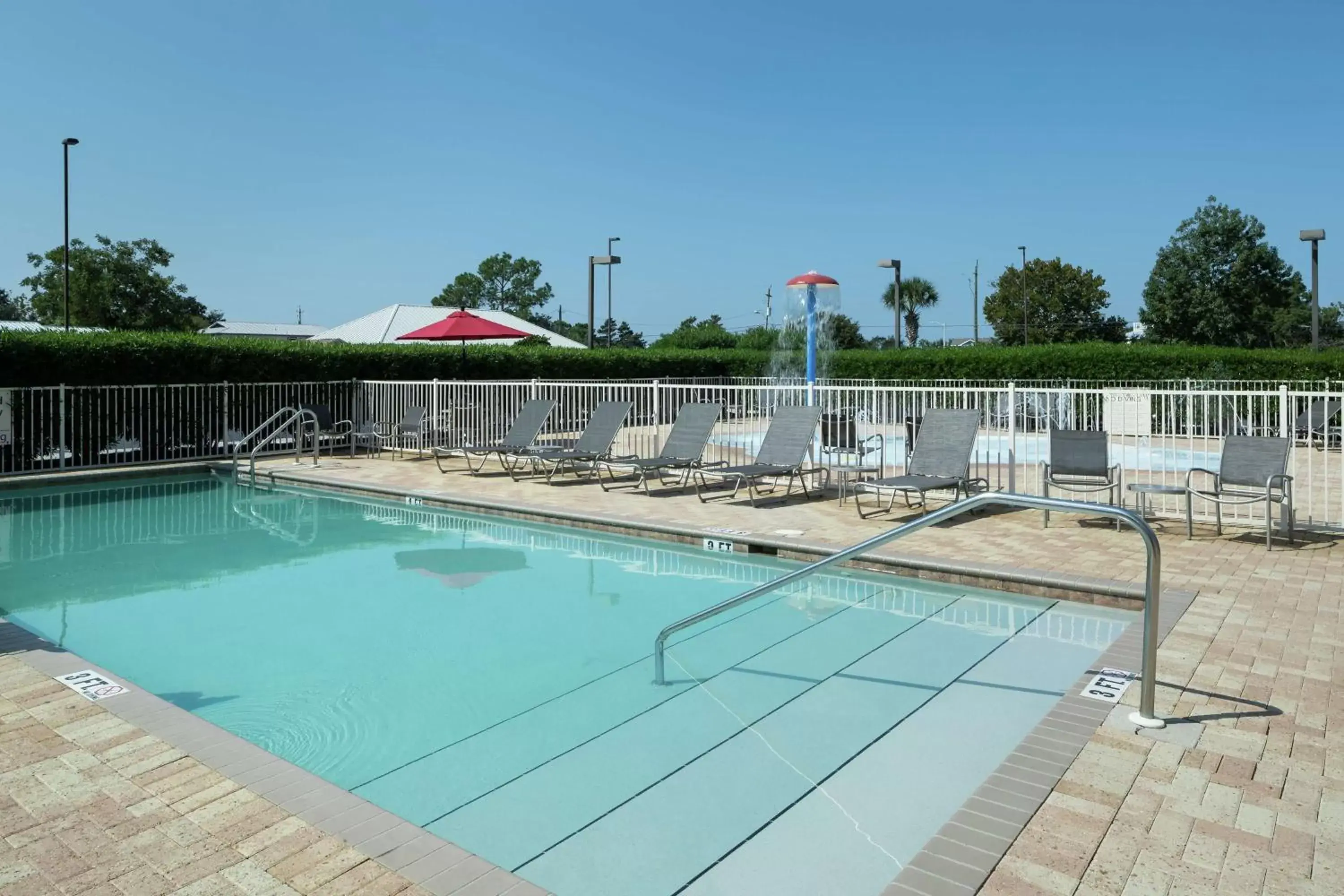 Property building, Swimming Pool in Hampton Inn & Suites Panama City Beach-Pier Park Area