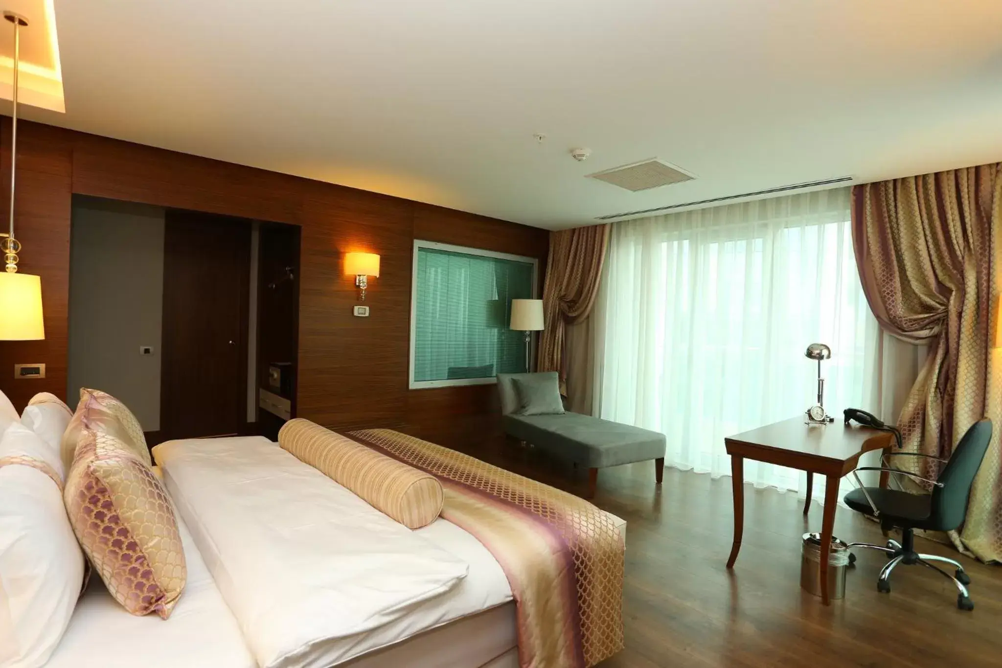 Photo of the whole room in Holiday Inn Ankara - Cukurambar, an IHG Hotel