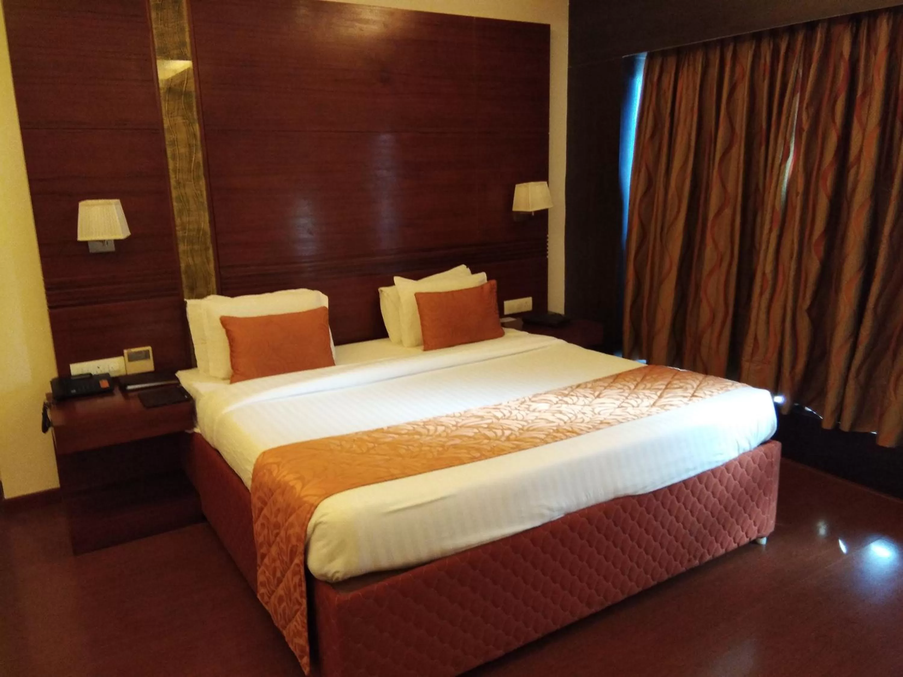 Bed in Hotel Claresta