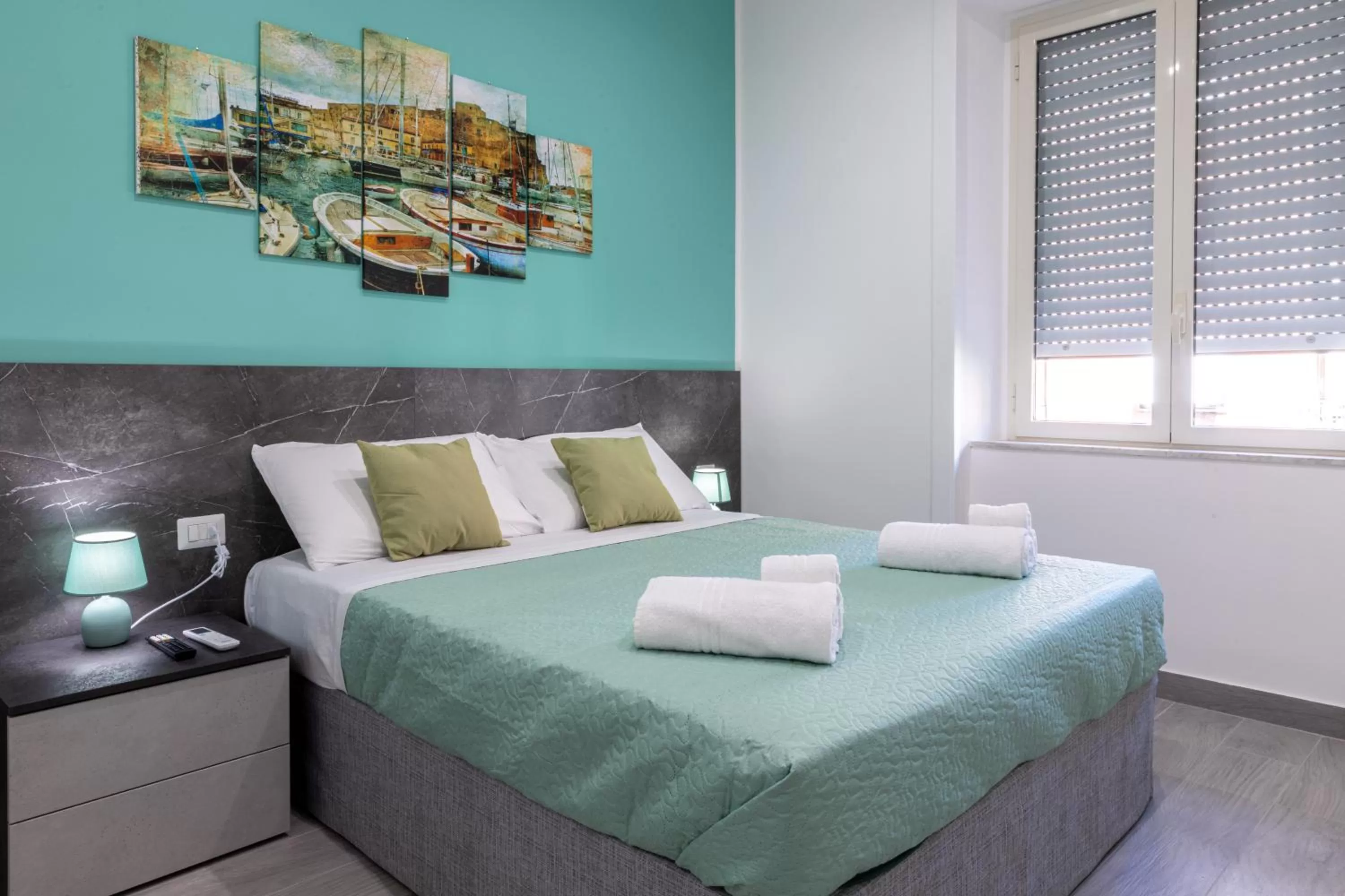 Bed in Partenope Guest House