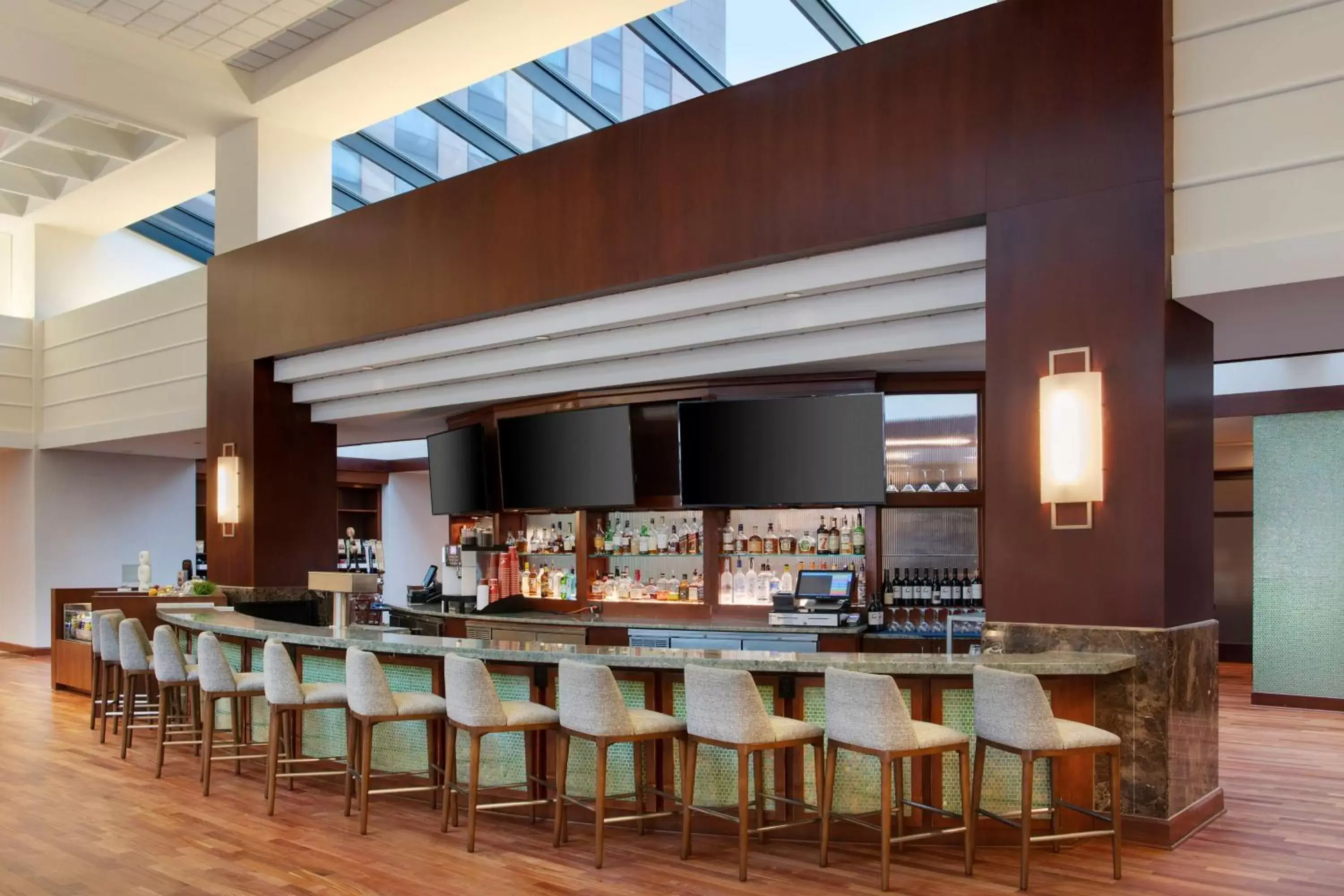 Lounge or bar, Lounge/Bar in Hyatt Regency Dulles