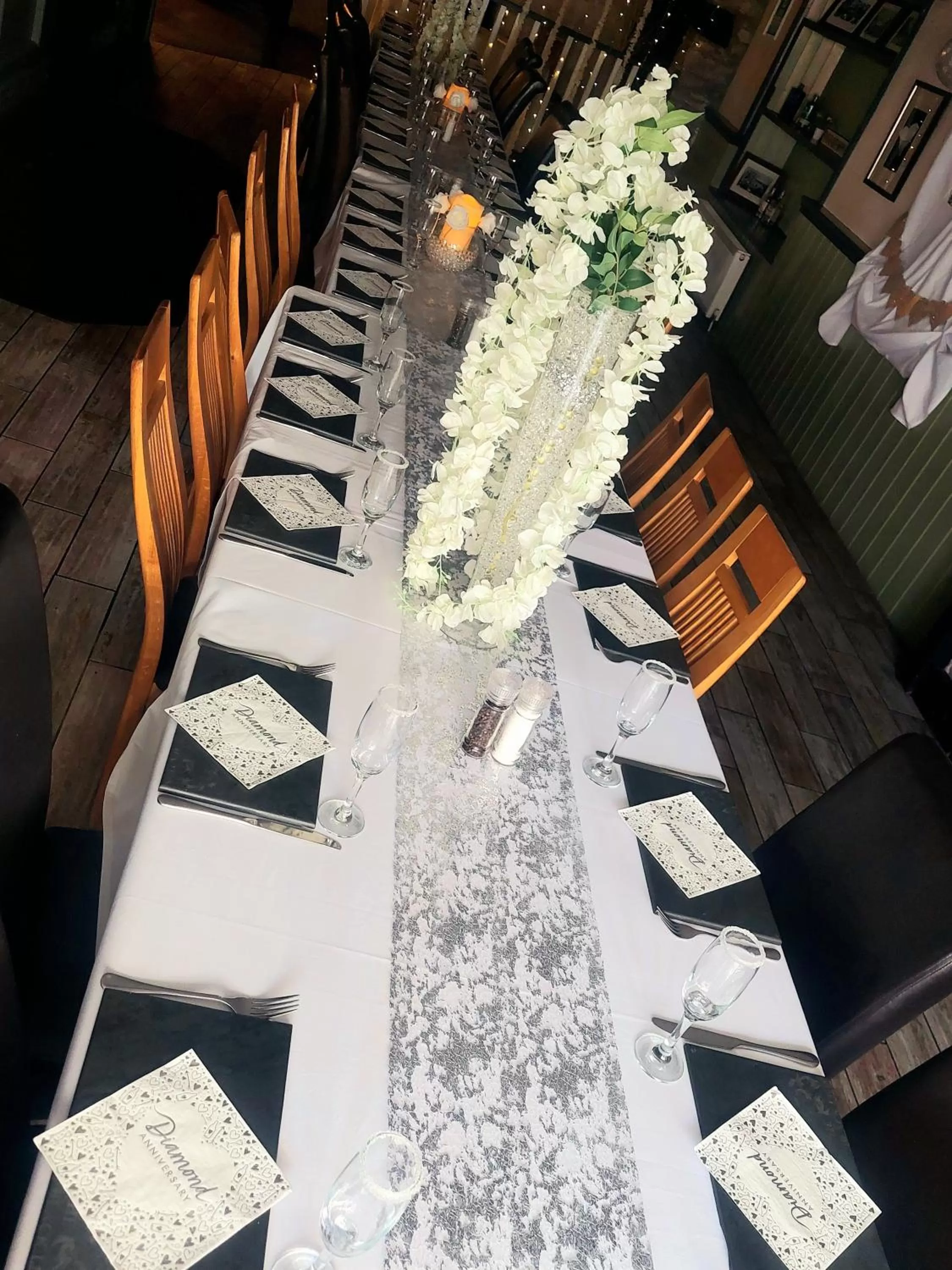 Restaurant/places to eat in The Black Lion Royal Hotel