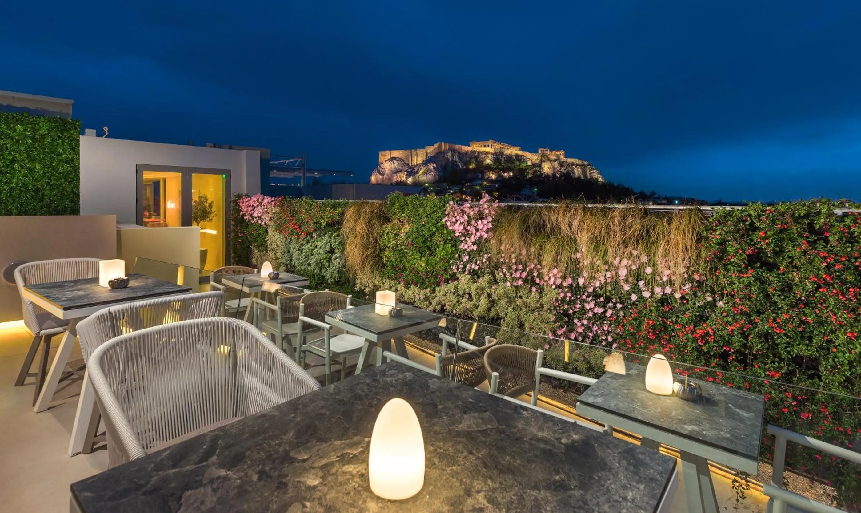 Balcony/Terrace in Central Hotel