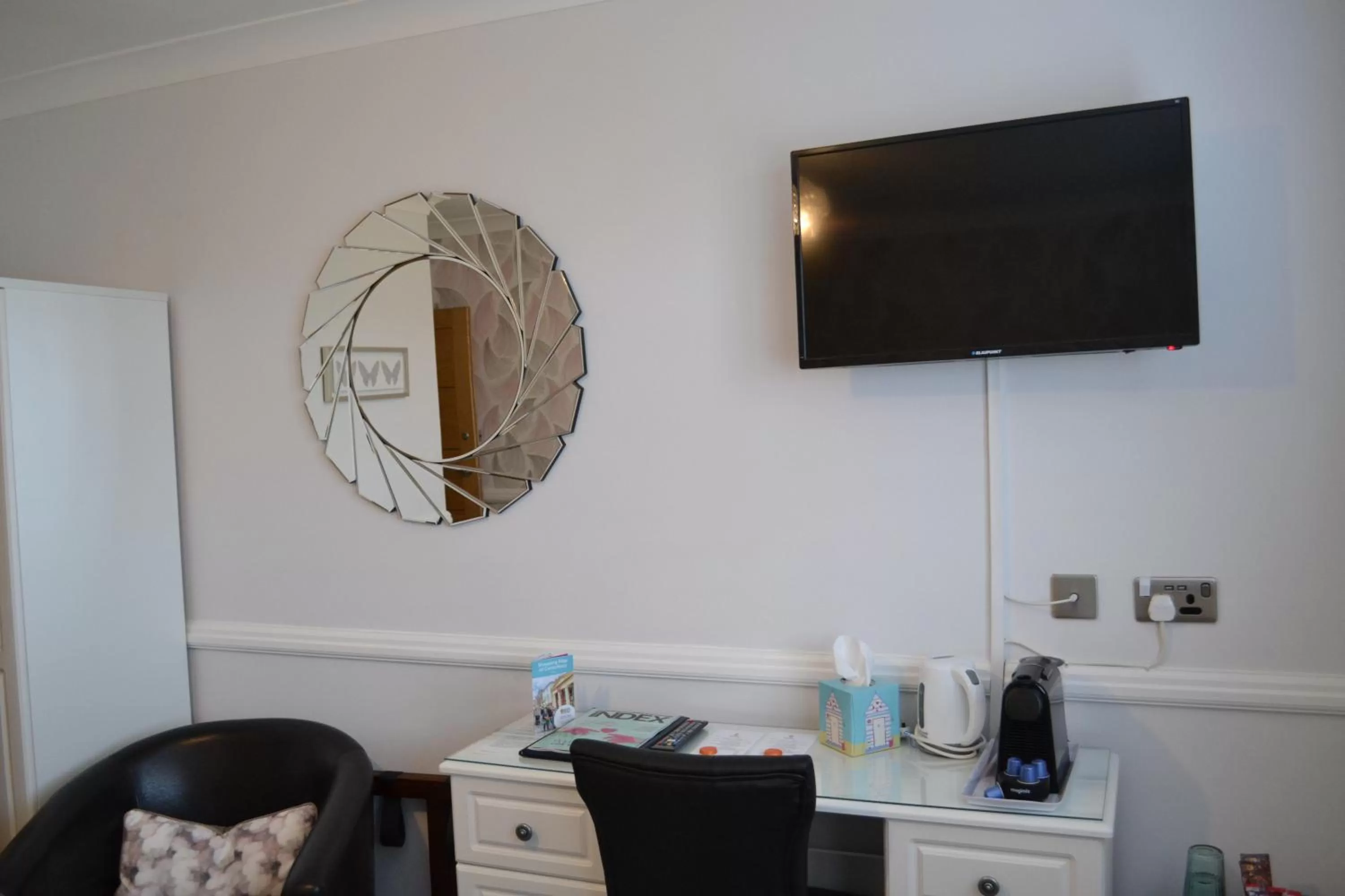 TV and multimedia in Harriet House B&B