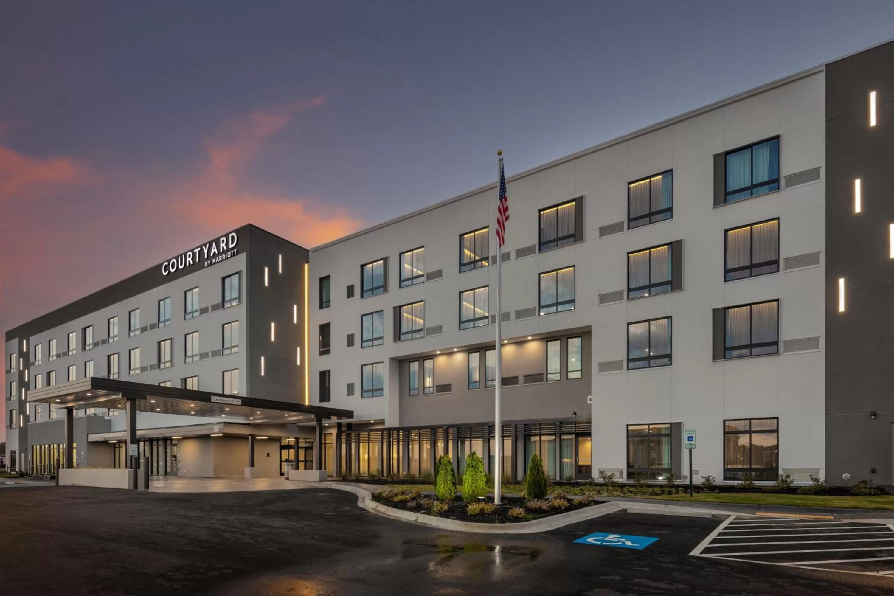 Property building in Courtyard by Marriott Conway