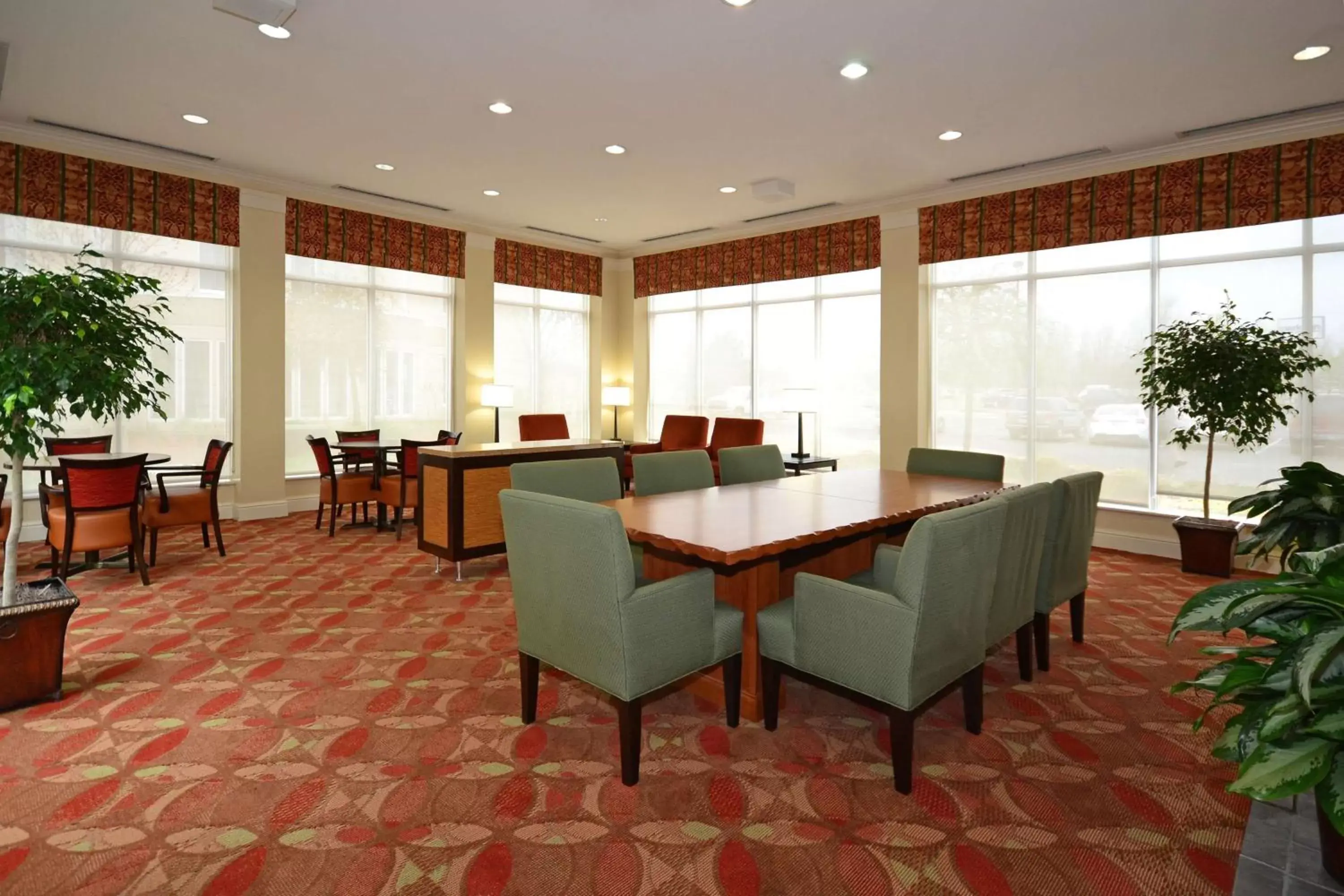 Lobby or reception in Hilton Garden Inn Tulsa Airport