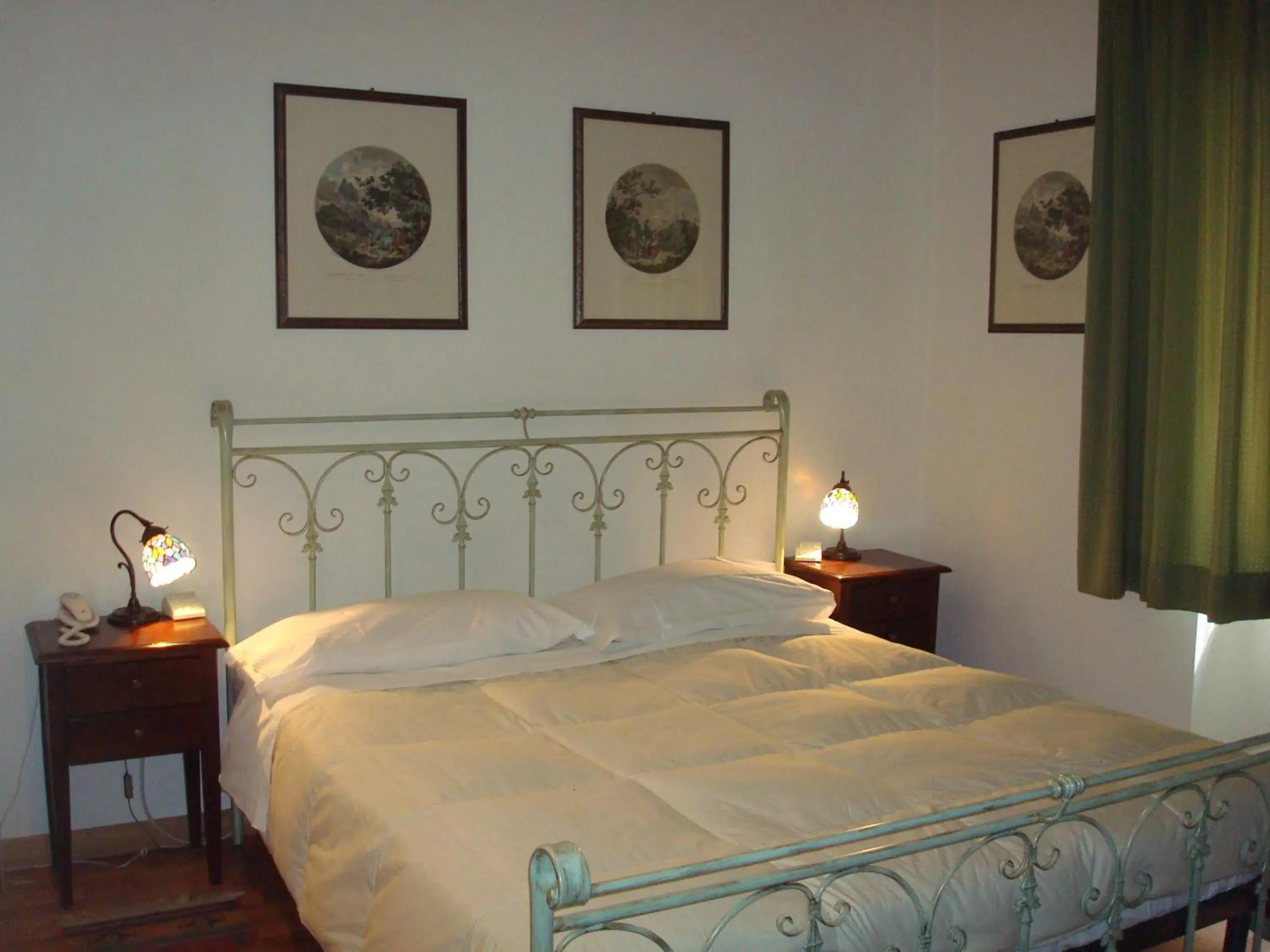 Bed in Albergo La Sfinge