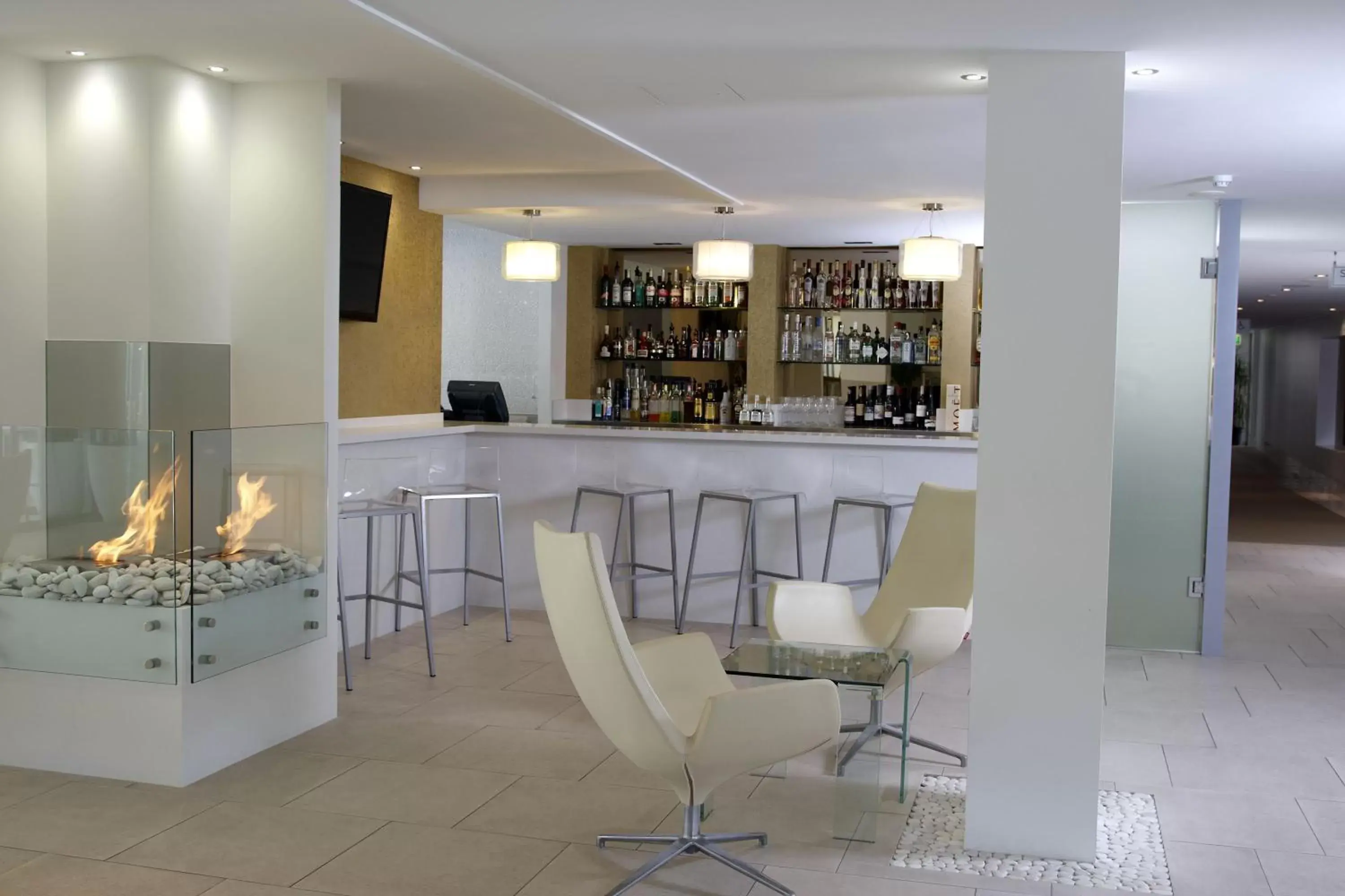 Lounge or bar, Lounge/Bar in Peppers Salt Resort & Spa