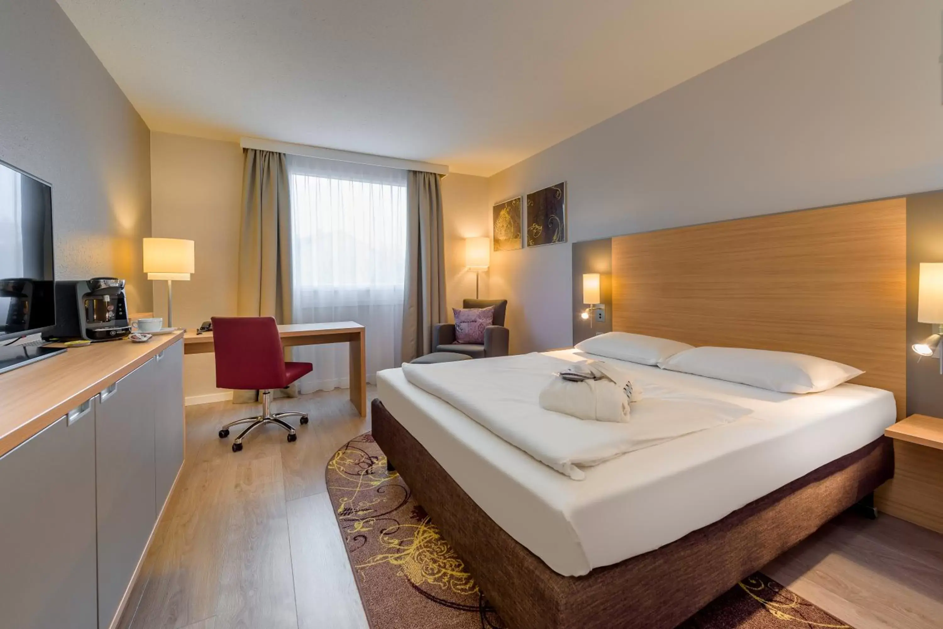 Superior Double Room in Fürther Hotel Mercure Nürnberg West Superior Double Room in Fürther Hotel Mercure Nürnberg West