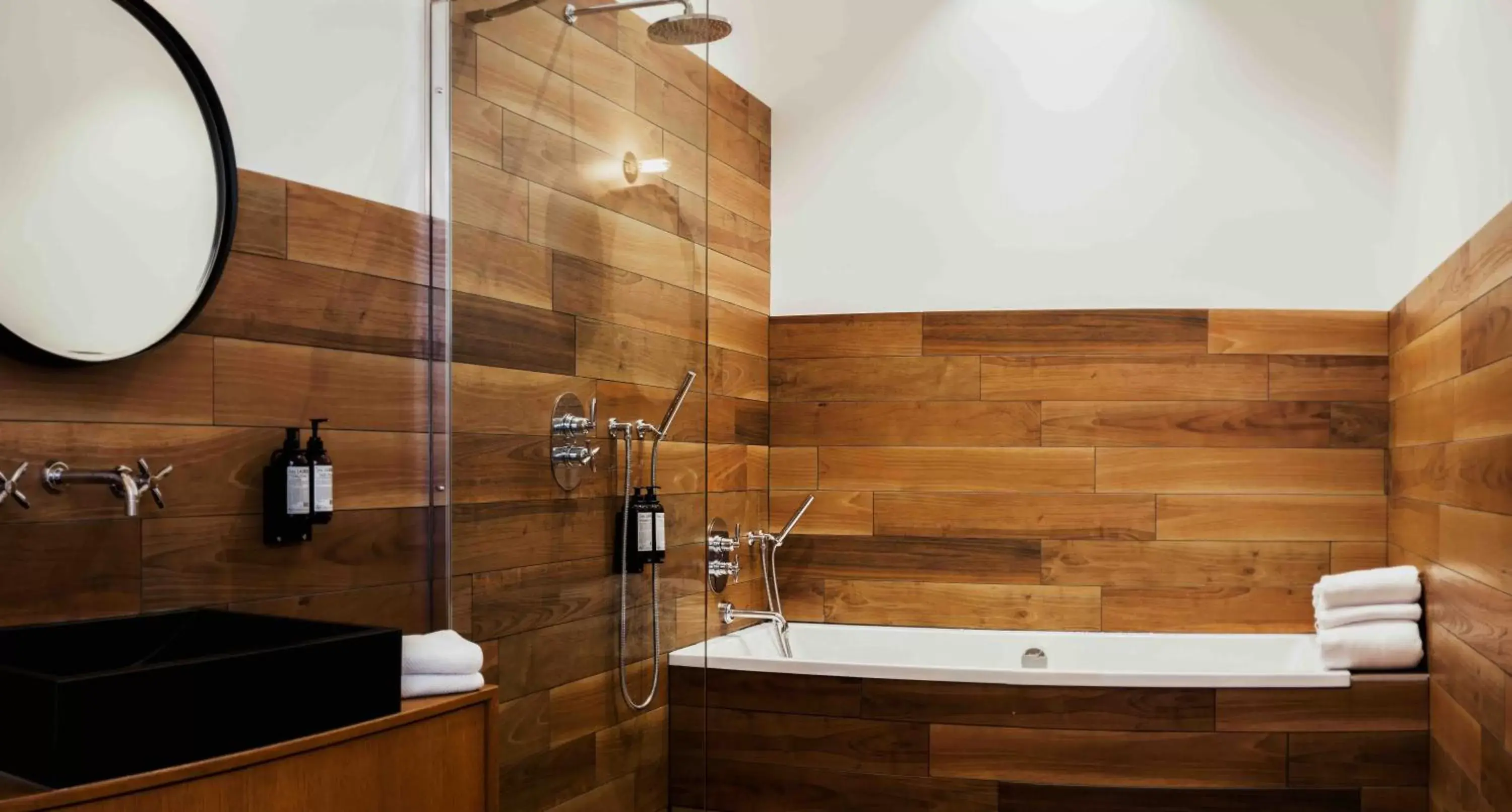 Bathroom in Casa Blanca B&B