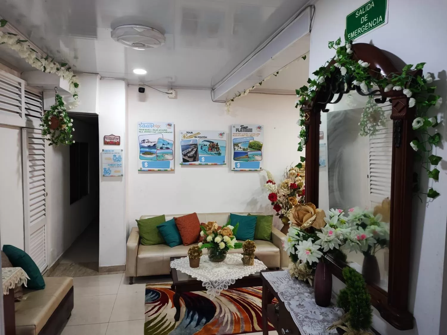 Living room in Jackson House Inn