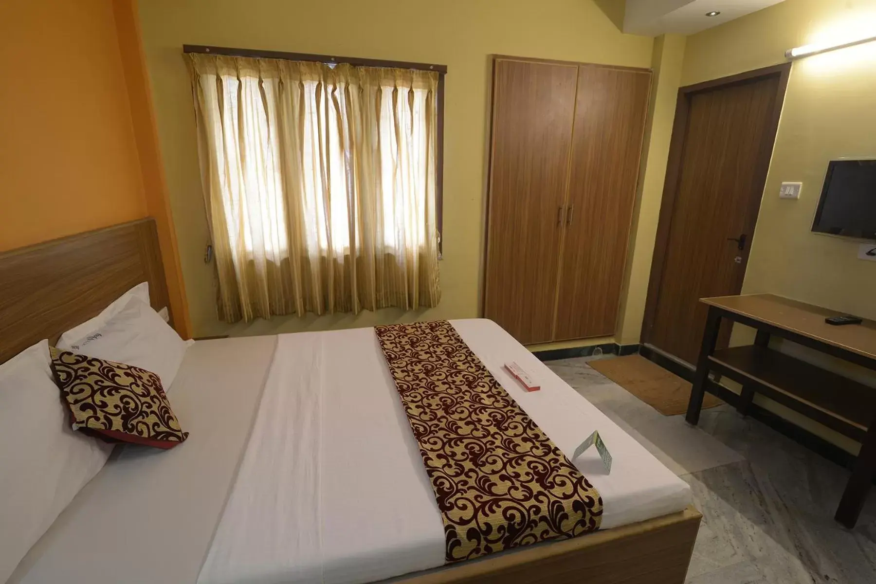 Photo of the whole room, Bed in Hotel Vijay