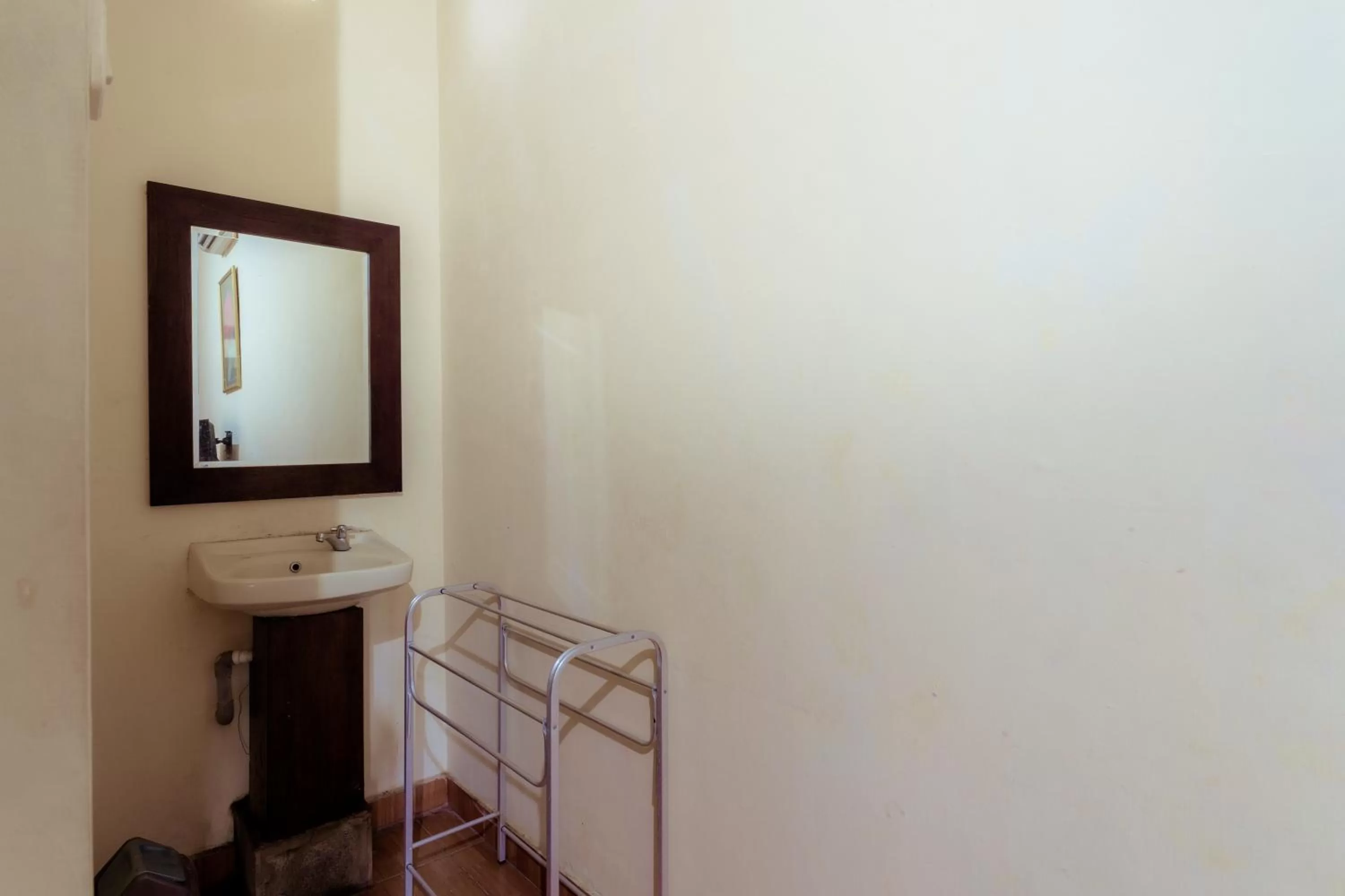 Other in Hotel Mahkota Plengkung by ecommerceloka