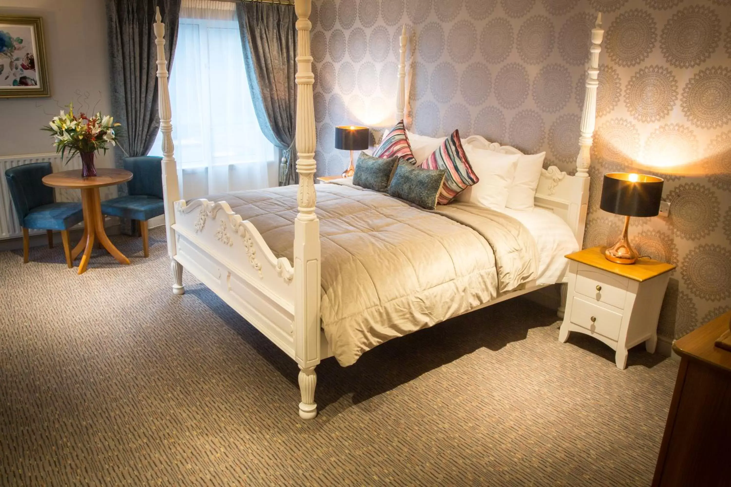 Bed in Longcourt House Hotel