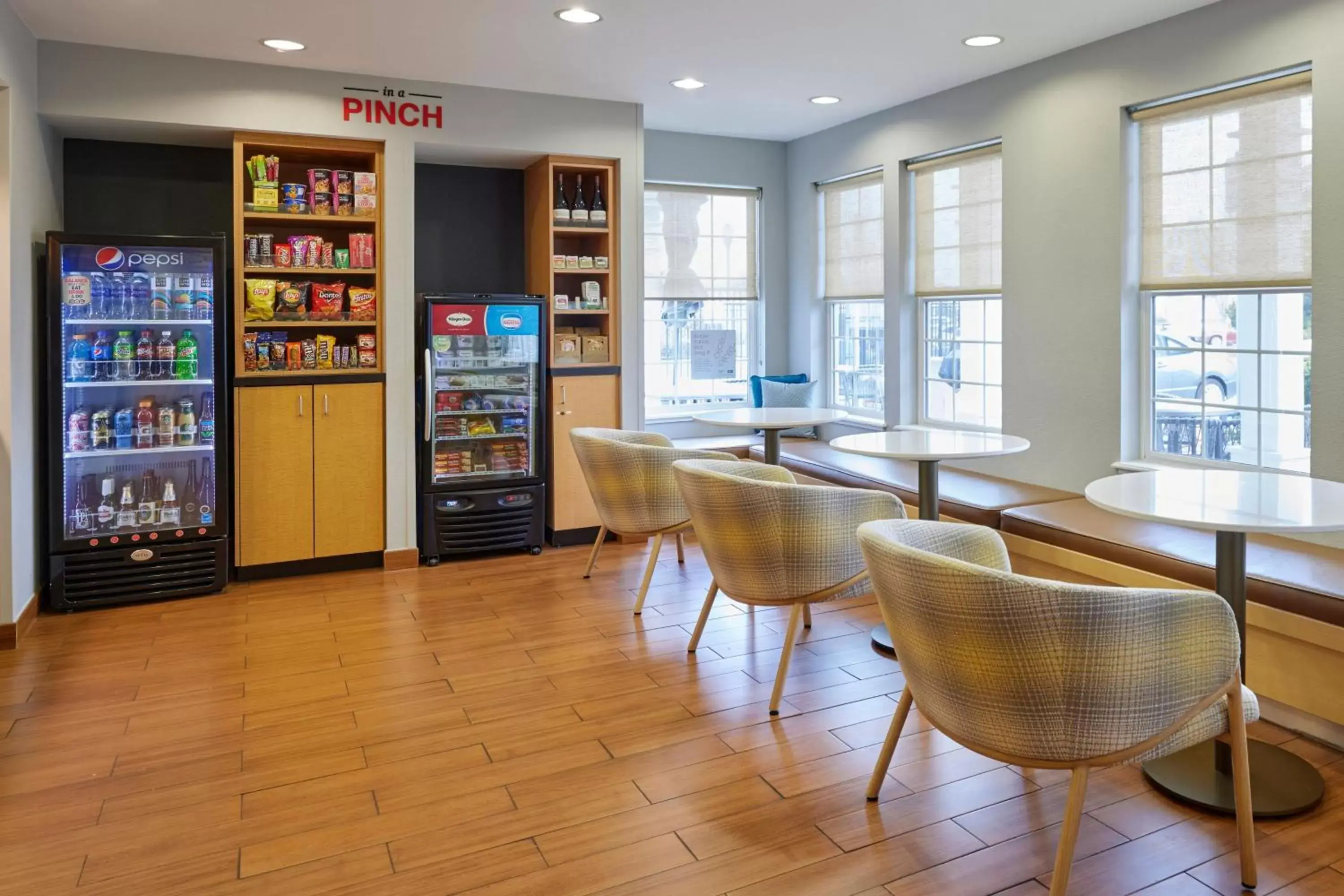 Lobby or reception in TownePlace Suites Medford