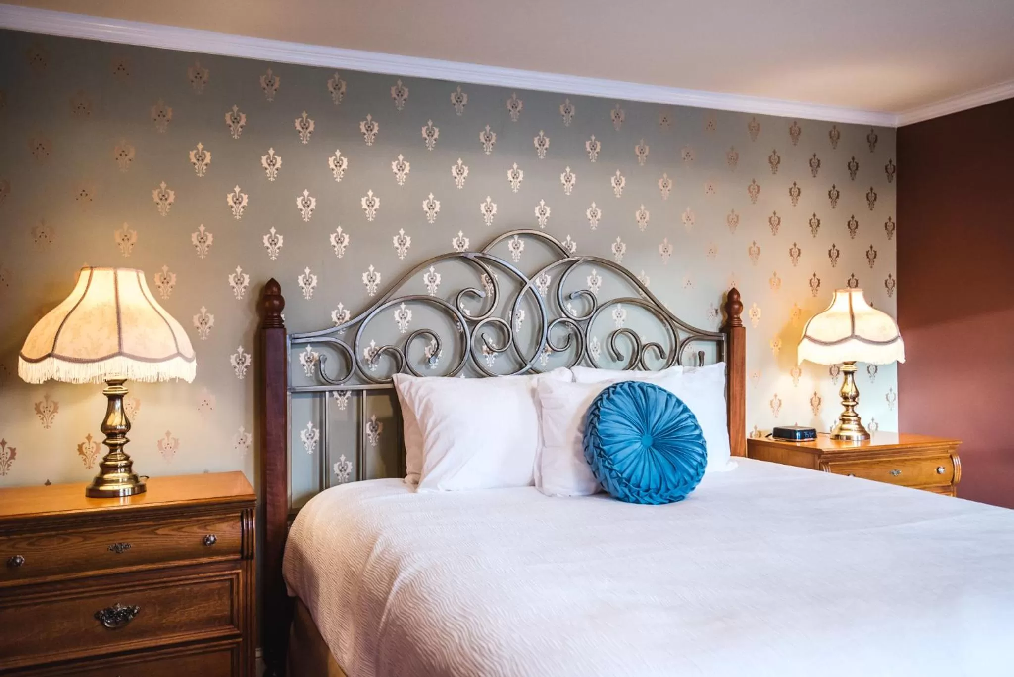 Bed in The Pollard Hotel