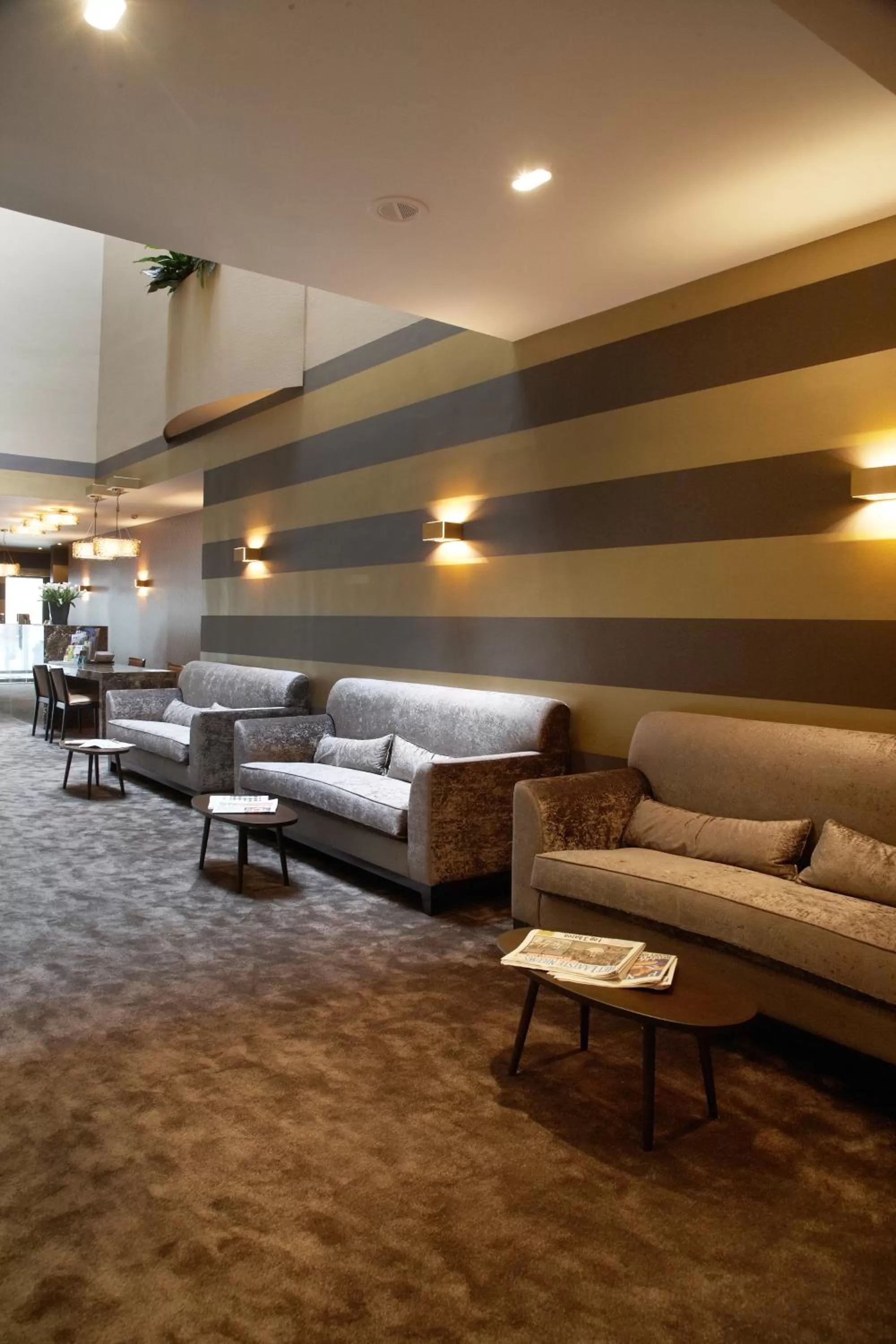 Lobby or reception in Keizershof Hotel Aalst