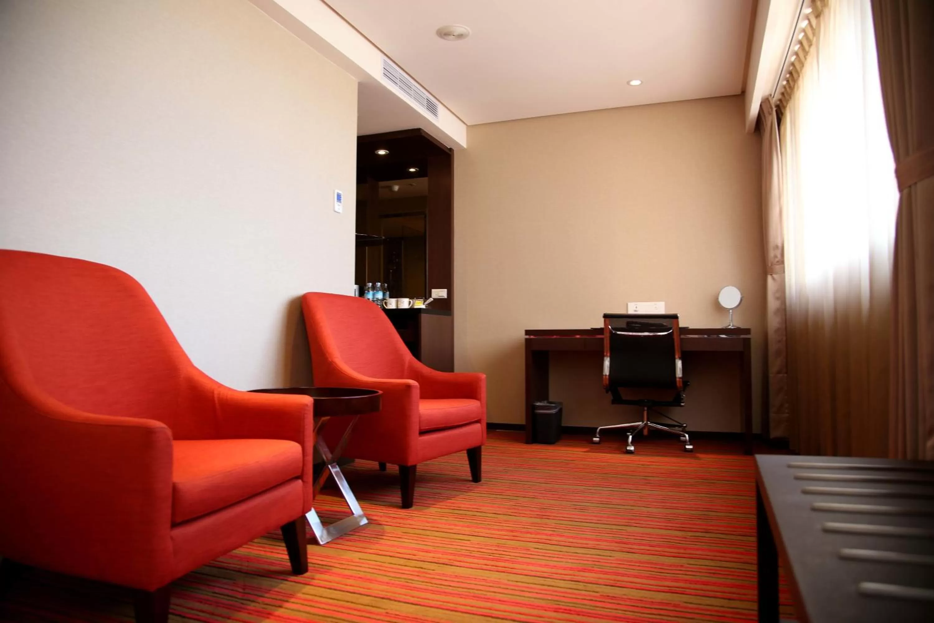 Seating area in Tao Garden Hotel