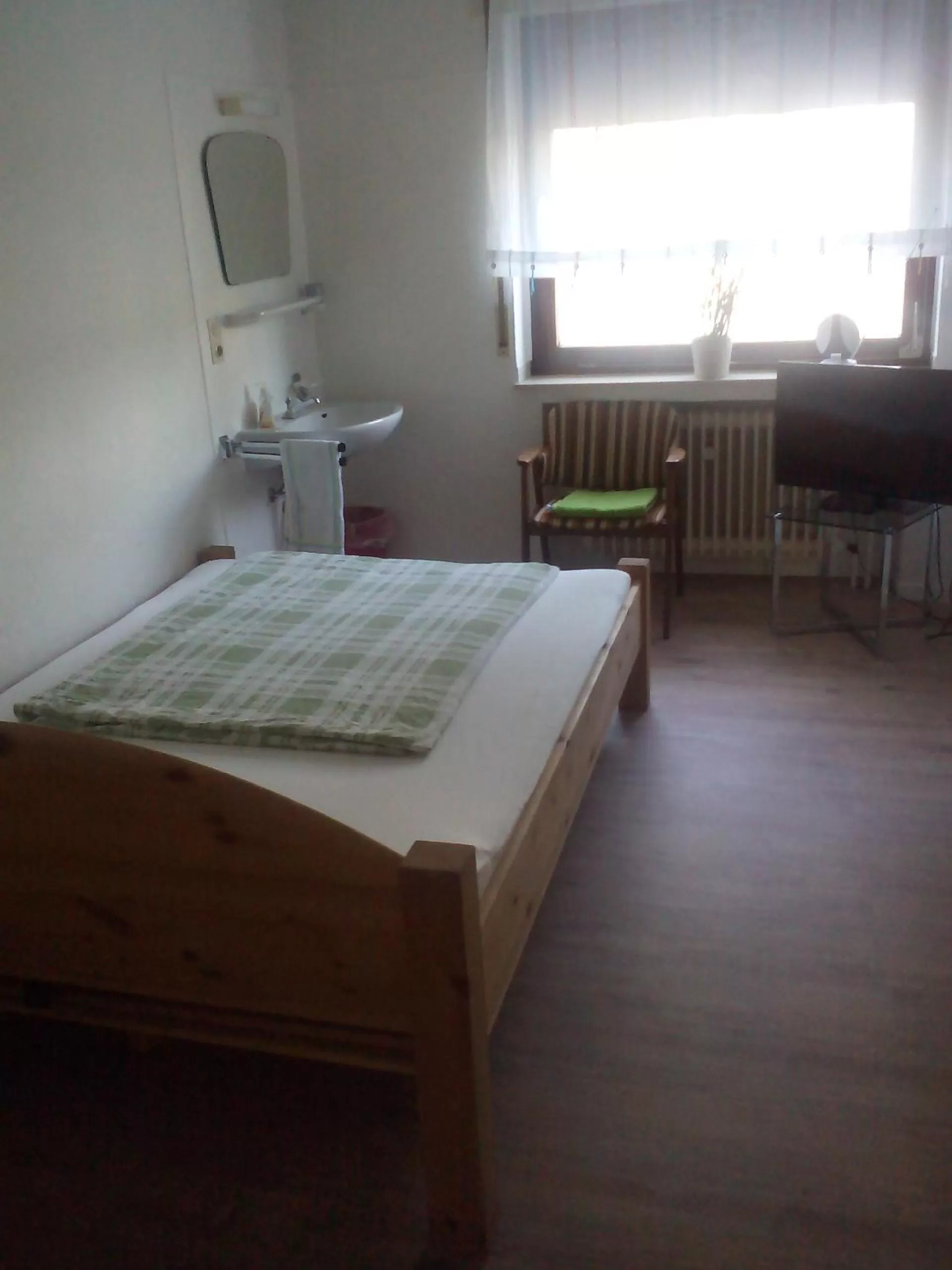 Photo of the whole room, Bed in Landgasthof Schänzer