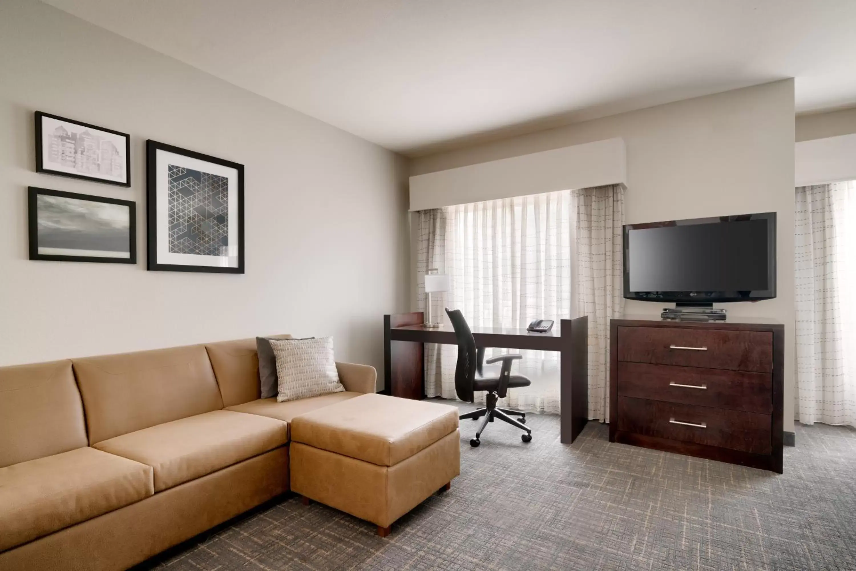 TV and multimedia, Seating Area in Residence Inn by Marriott Houston I-10 West/Park Row