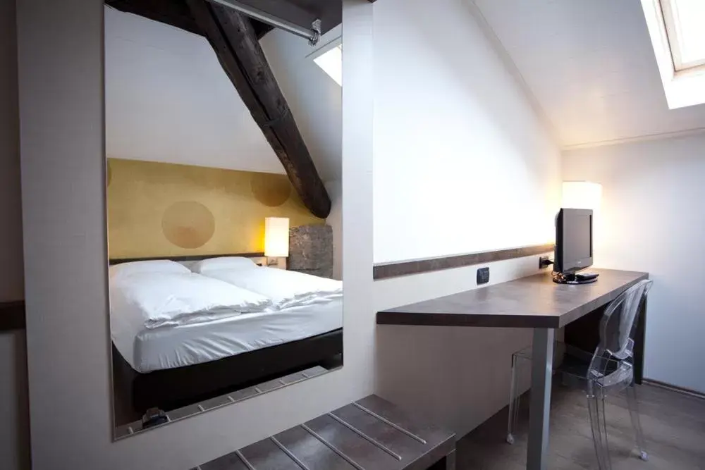 Bed in Hotel Internazionale Bellinzona