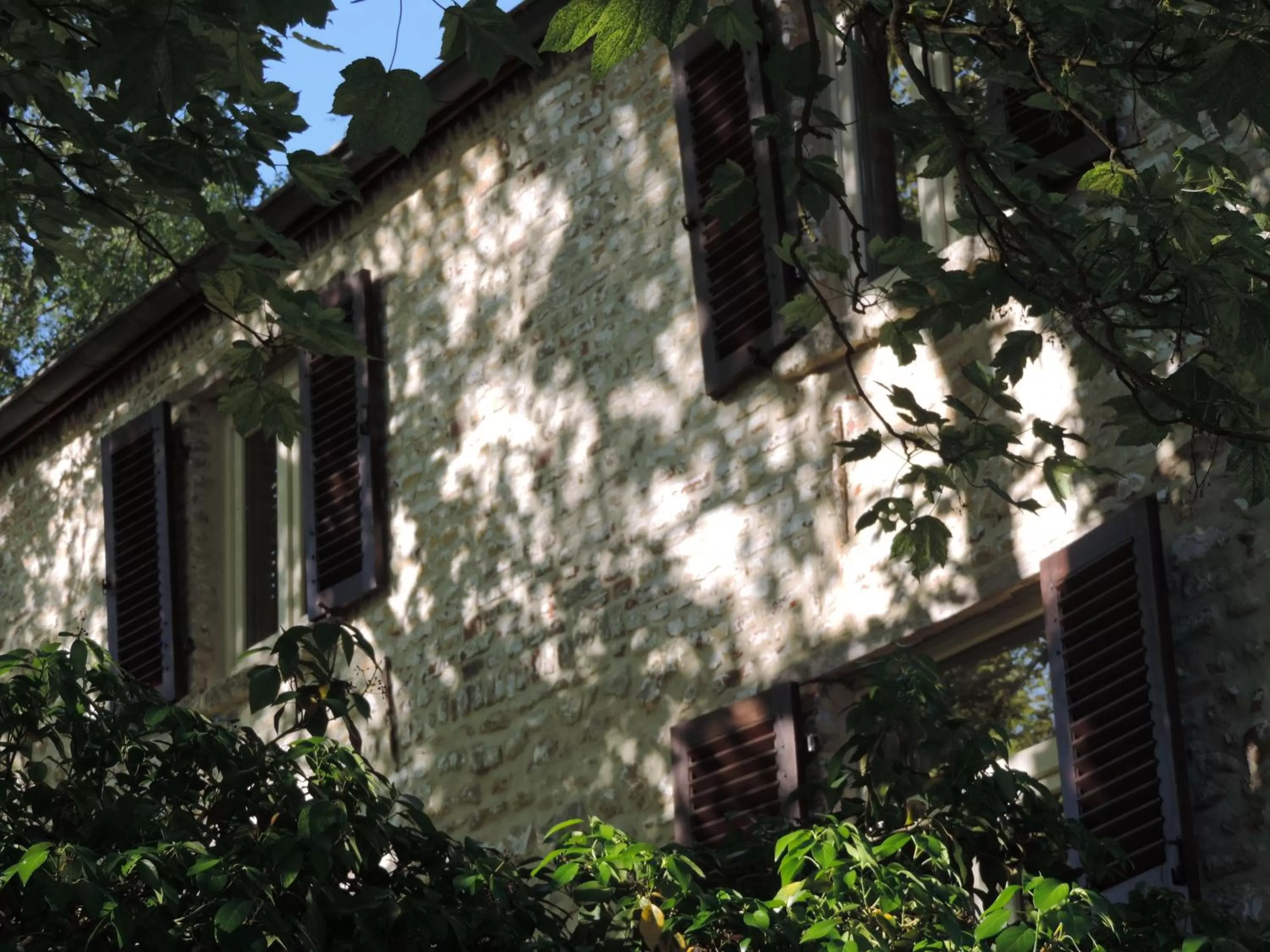 Property building in B&B Le Valangré