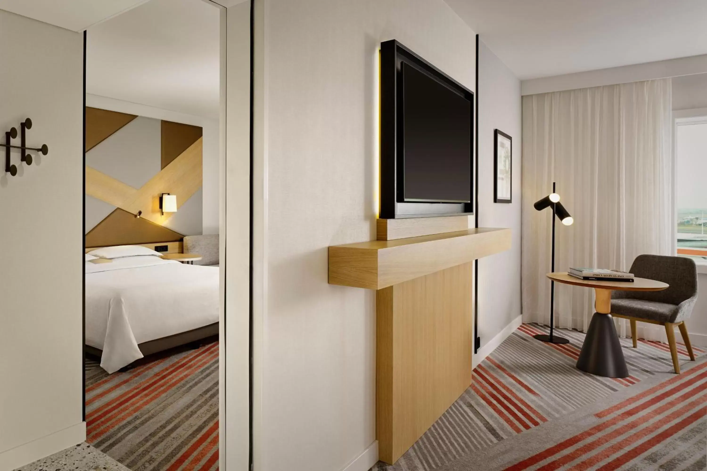 Photo of the whole room, Bed in Sheraton Amsterdam Airport Hotel and Conference Center