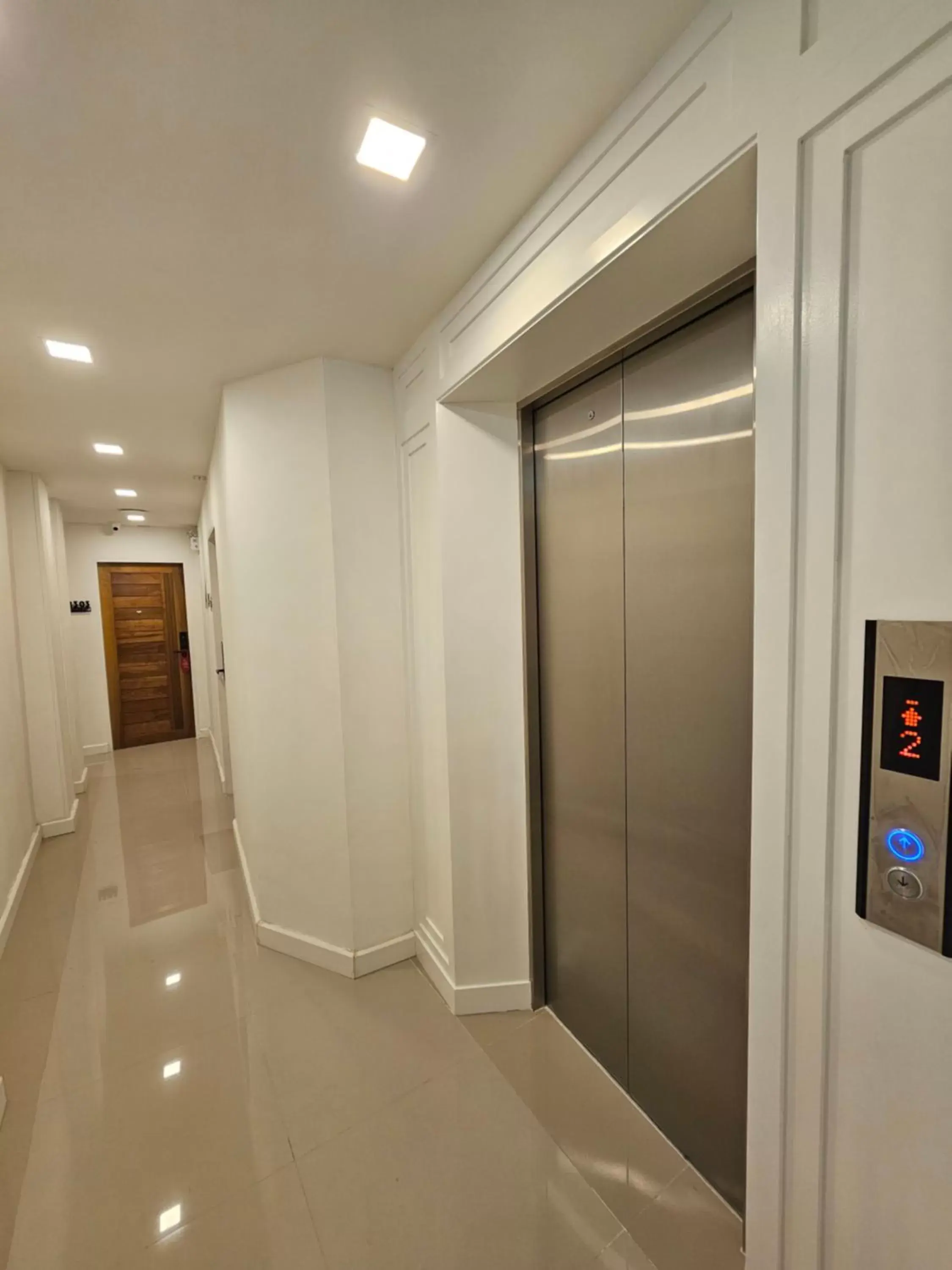 elevator, Bathroom in Sleepstation at Pratunam