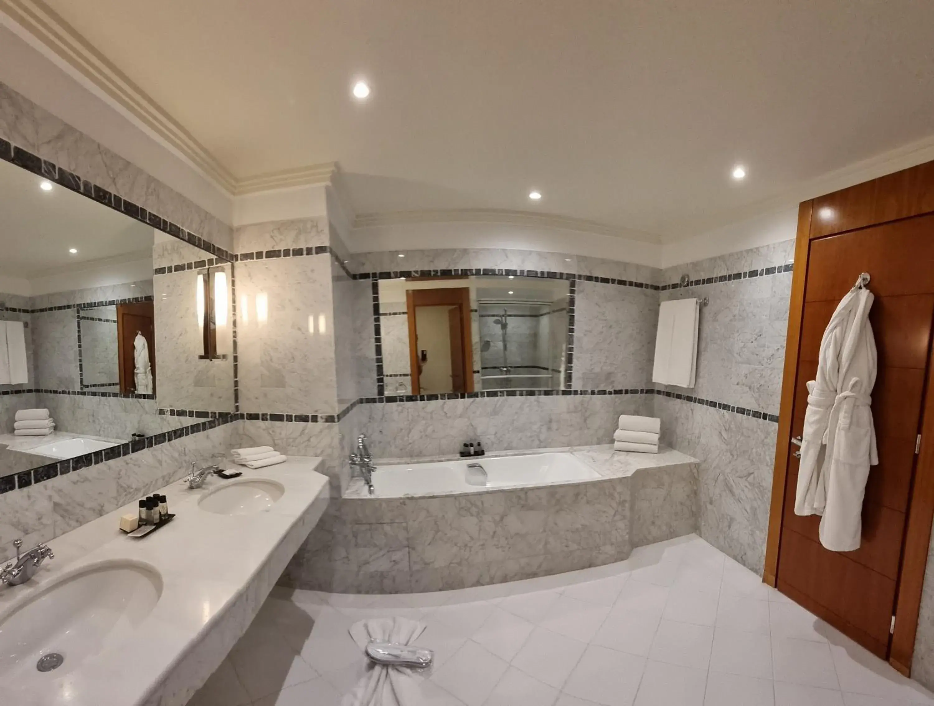 Bathroom in Marina Smir Hotel & Spa