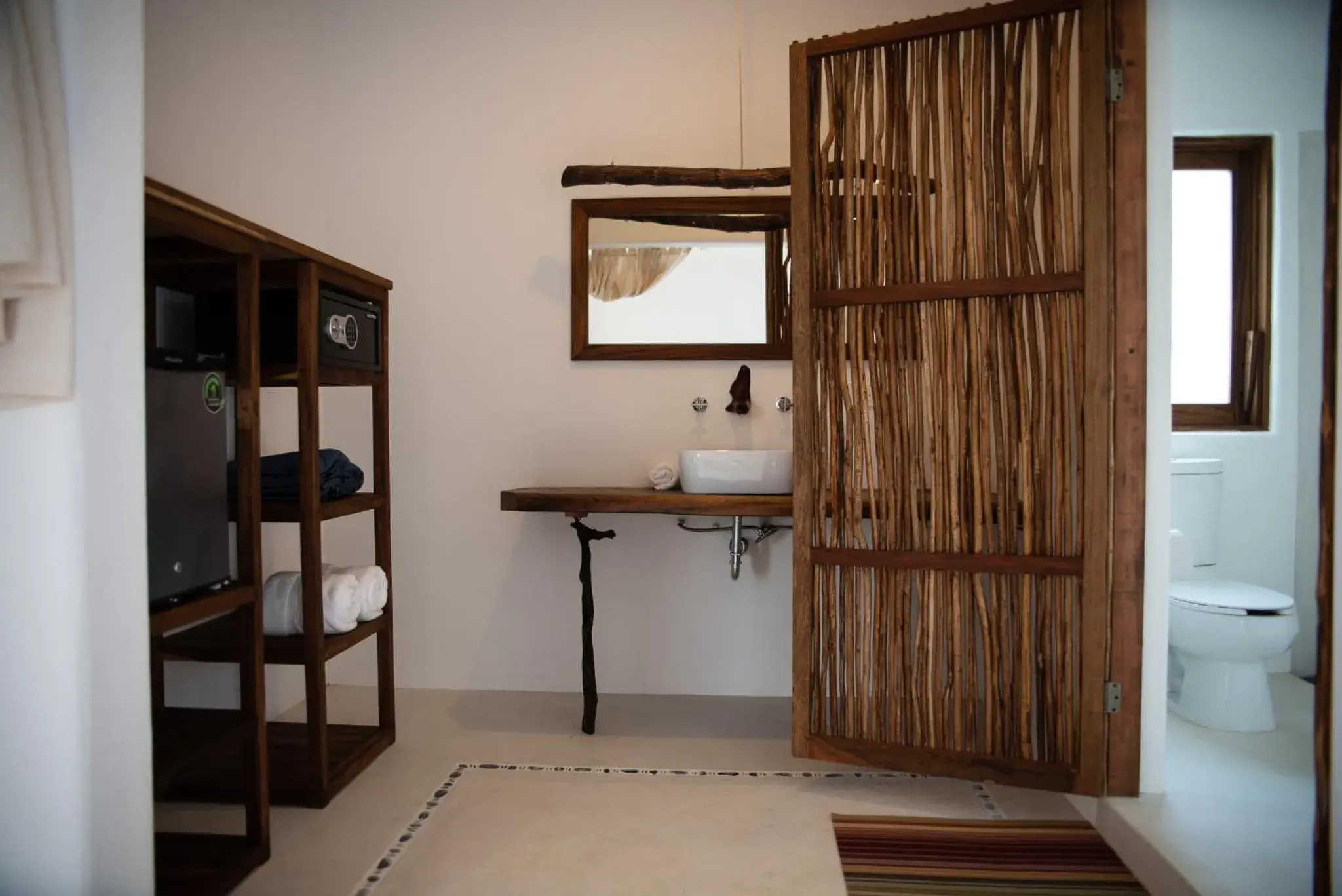 Bathroom in El Alquimista Yoga Spa