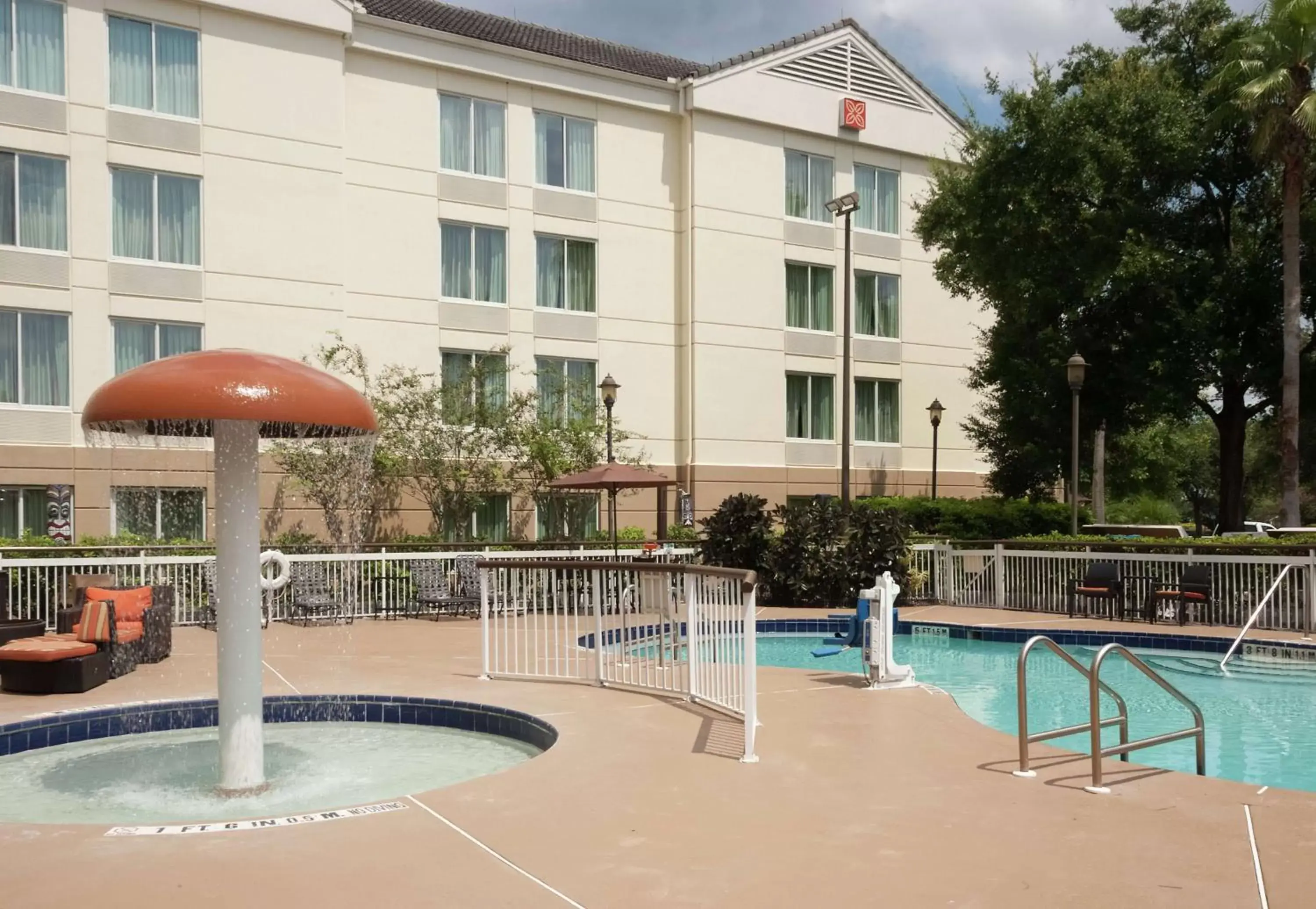 Pool view, Swimming Pool in Hilton Garden Inn Orlando Airport
