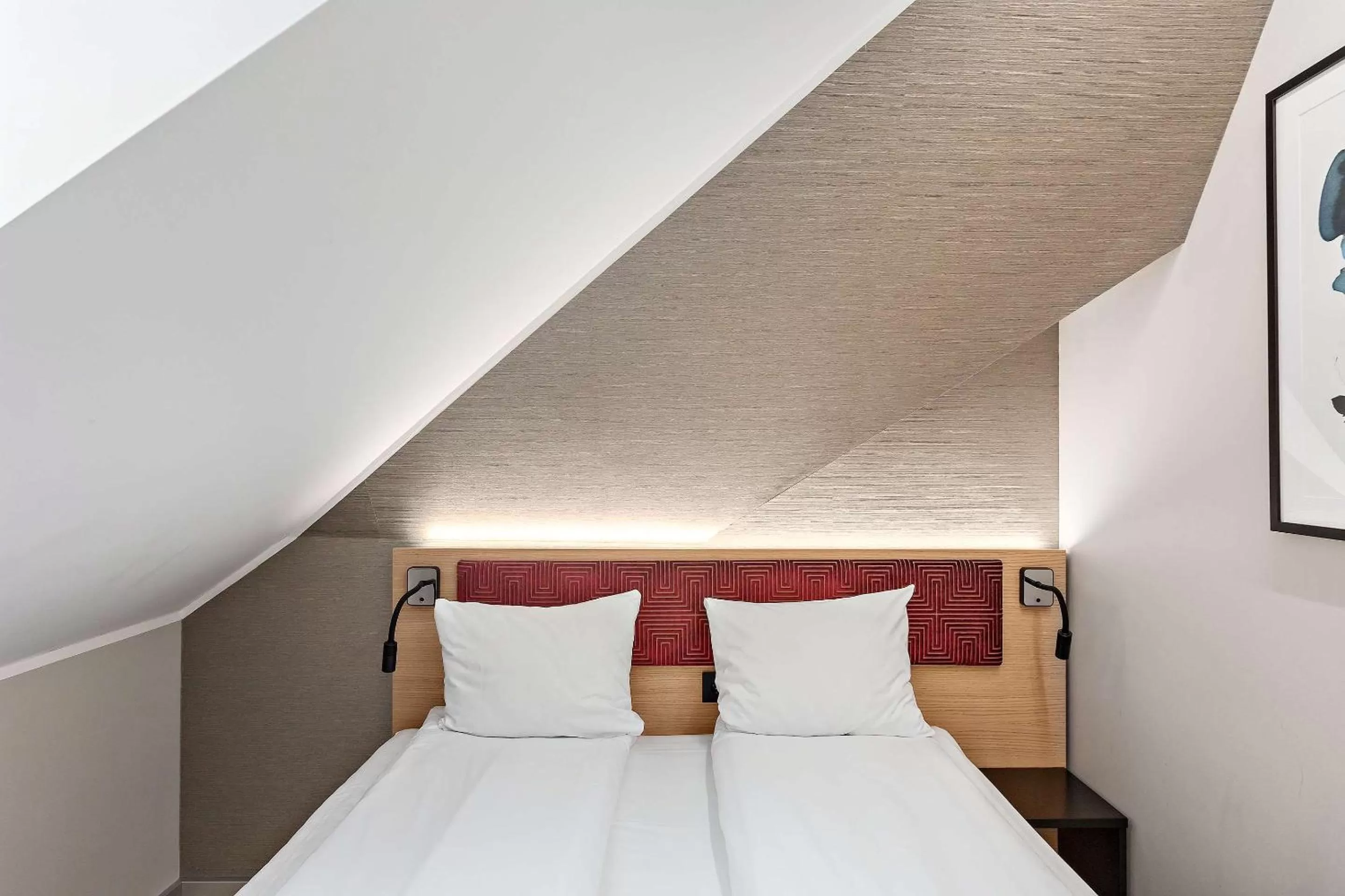 Bedroom, Bed in Bergen Harbour Hotel, WorldHotels Crafted