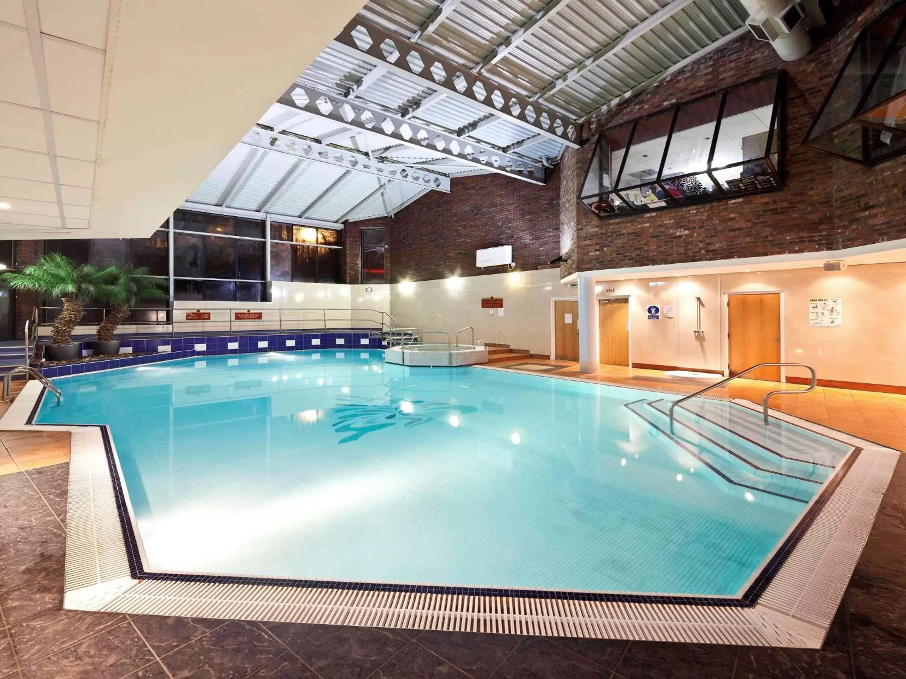 On site, Swimming Pool in Mercure Bolton Georgian House Hotel