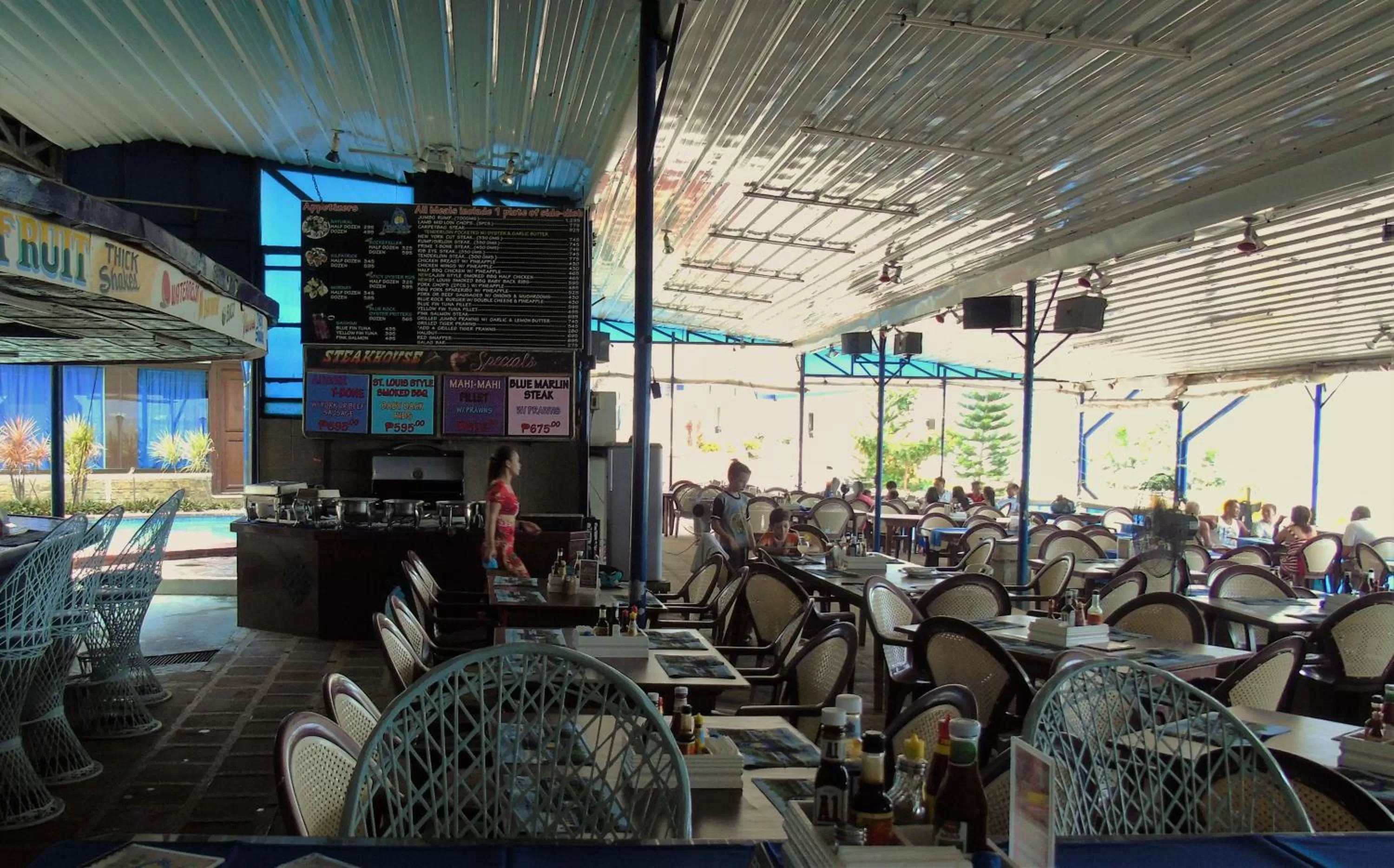 BBQ facilities, Restaurant/Places to Eat in Blue Rock Resort