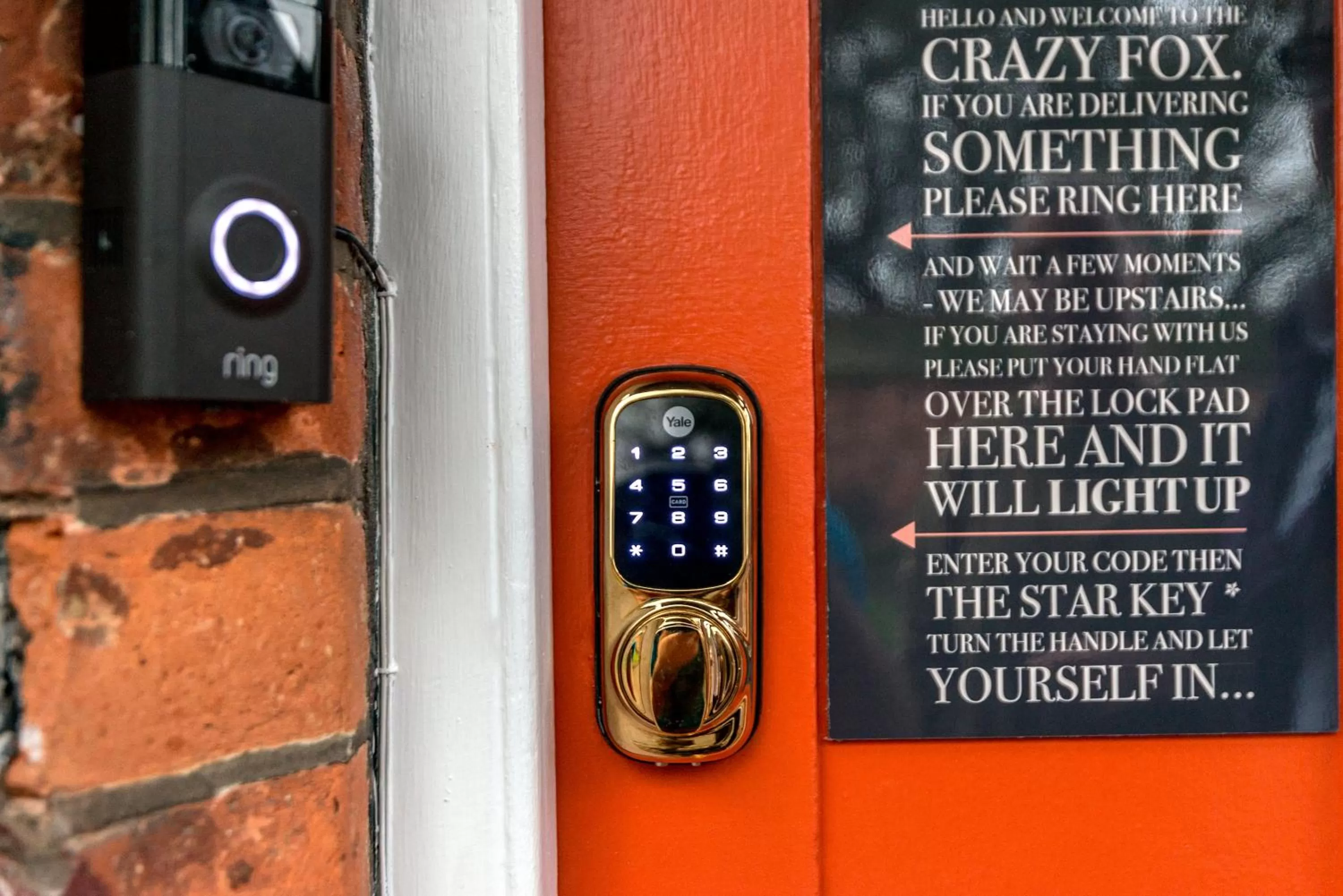 Facade/entrance, Logo/Certificate/Sign/Award in Crazy Fox Hurley Boutique B&B