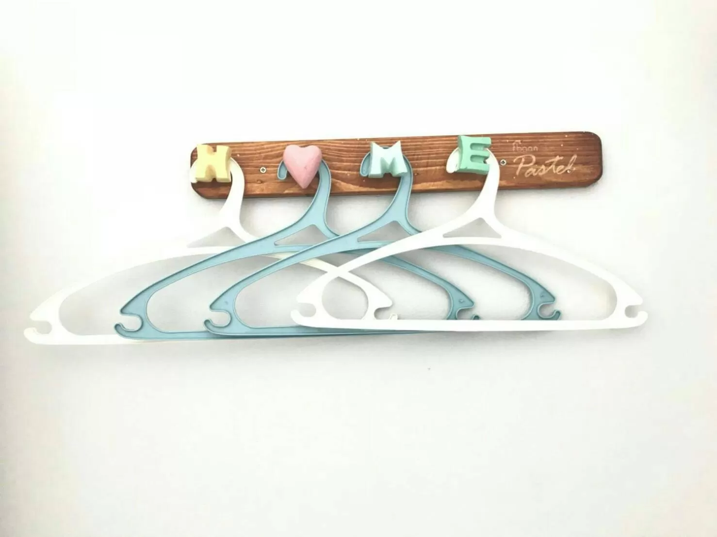 Day in Noble Baan Pastel