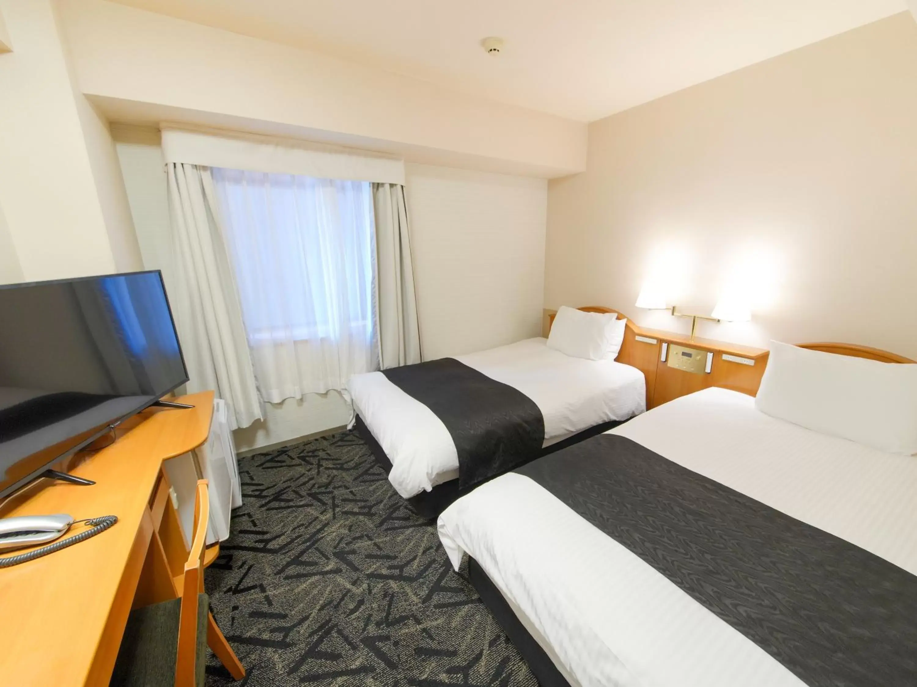 Photo of the whole room, Bed in APA Hotel Takasaki Ekimae Photo of the whole room, Bed in APA Hotel Takasaki Ekimae