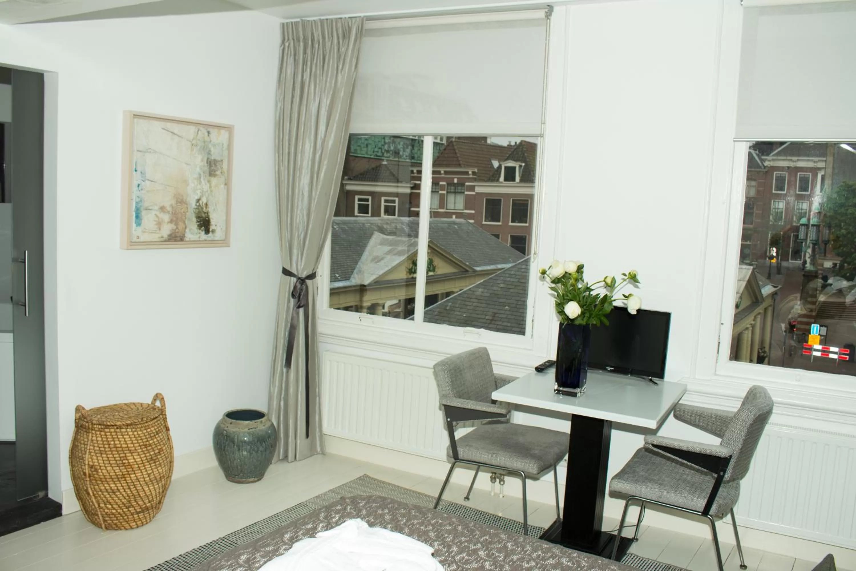 Property building in NR22 Leiden