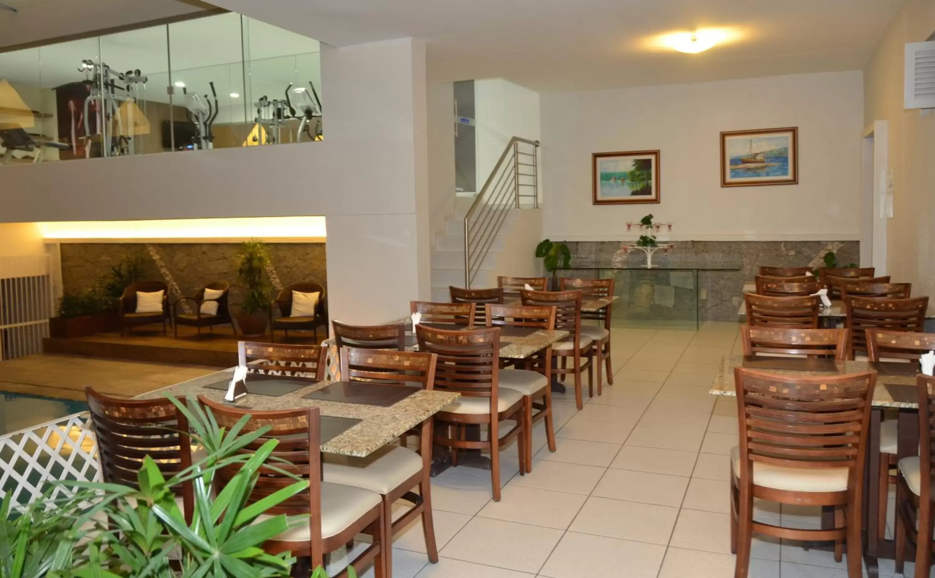 Restaurant/Places to Eat in Arituba Park Hotel