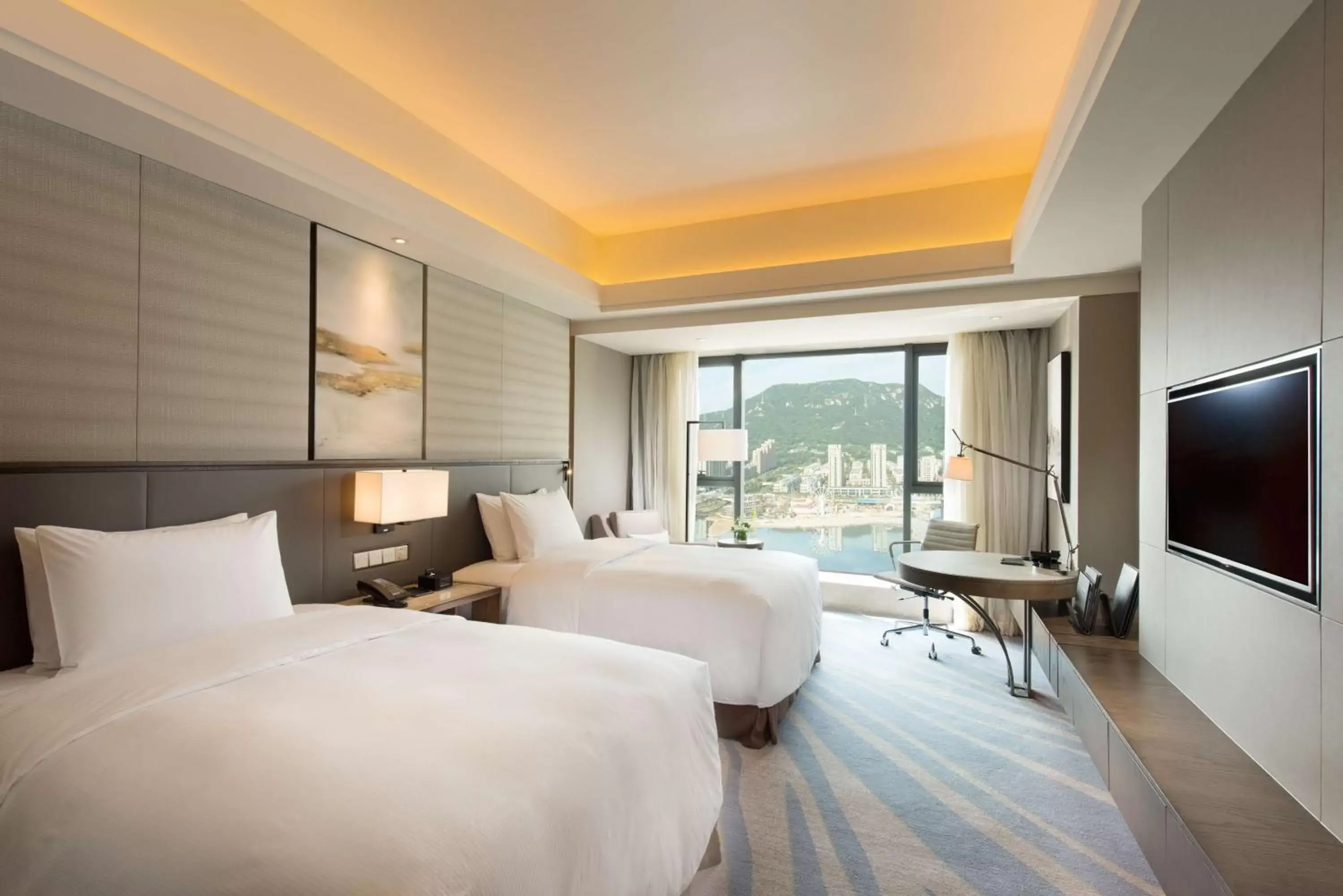 Bed in Hilton Zhoushan