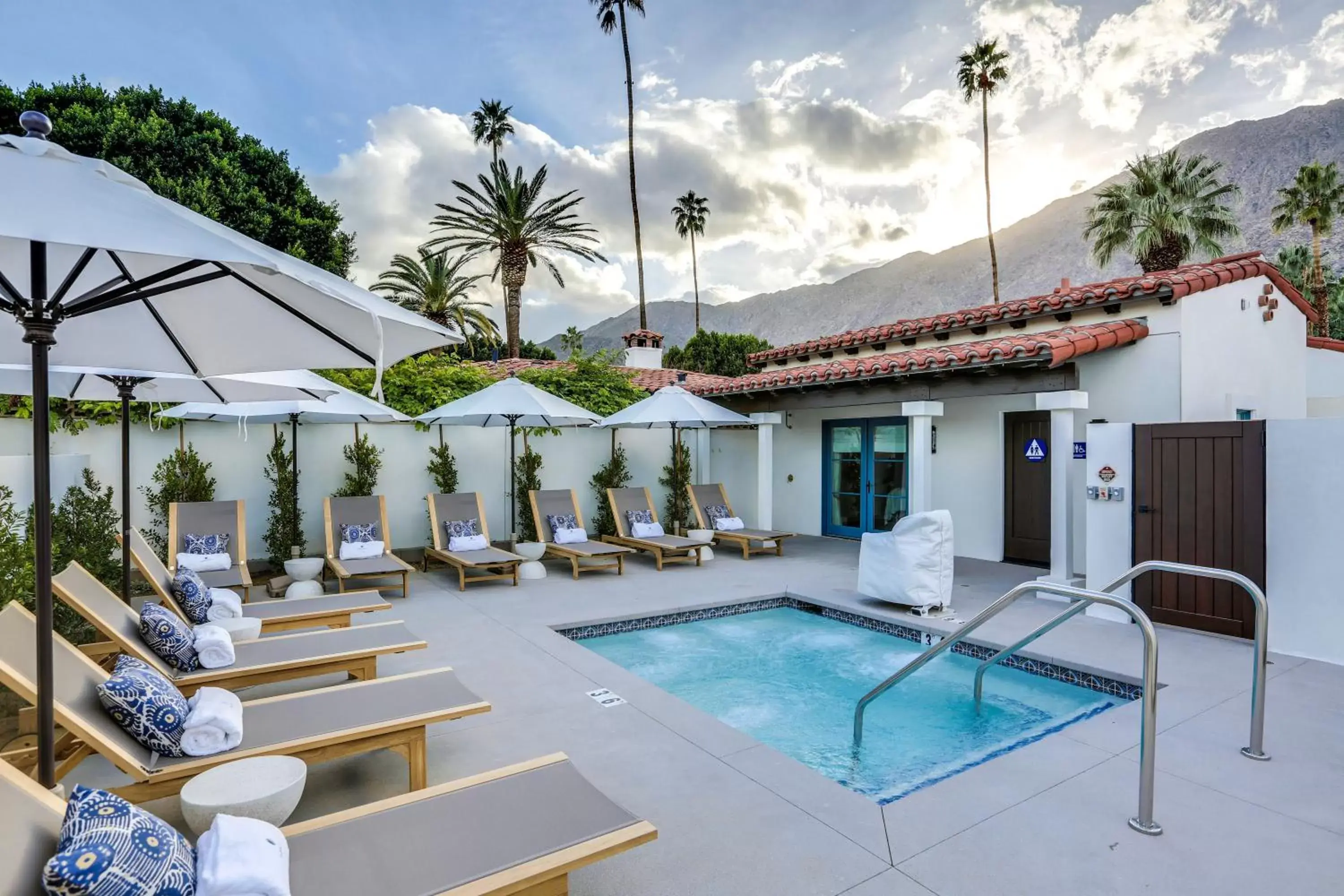 Hot Tub, Swimming Pool in La Serena Villas, A Kirkwood Collection Hotel